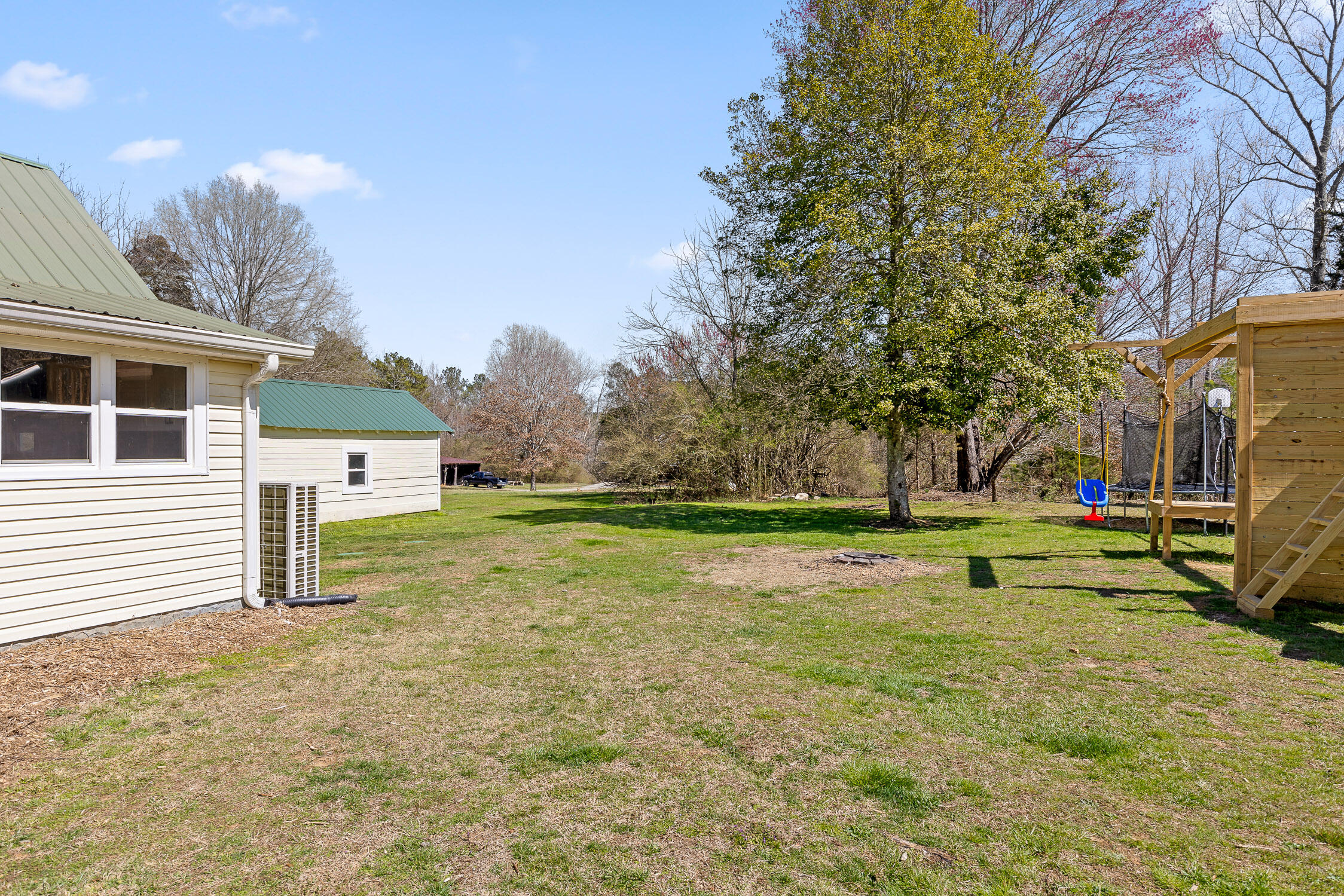 565 Jones Road, LaFayette