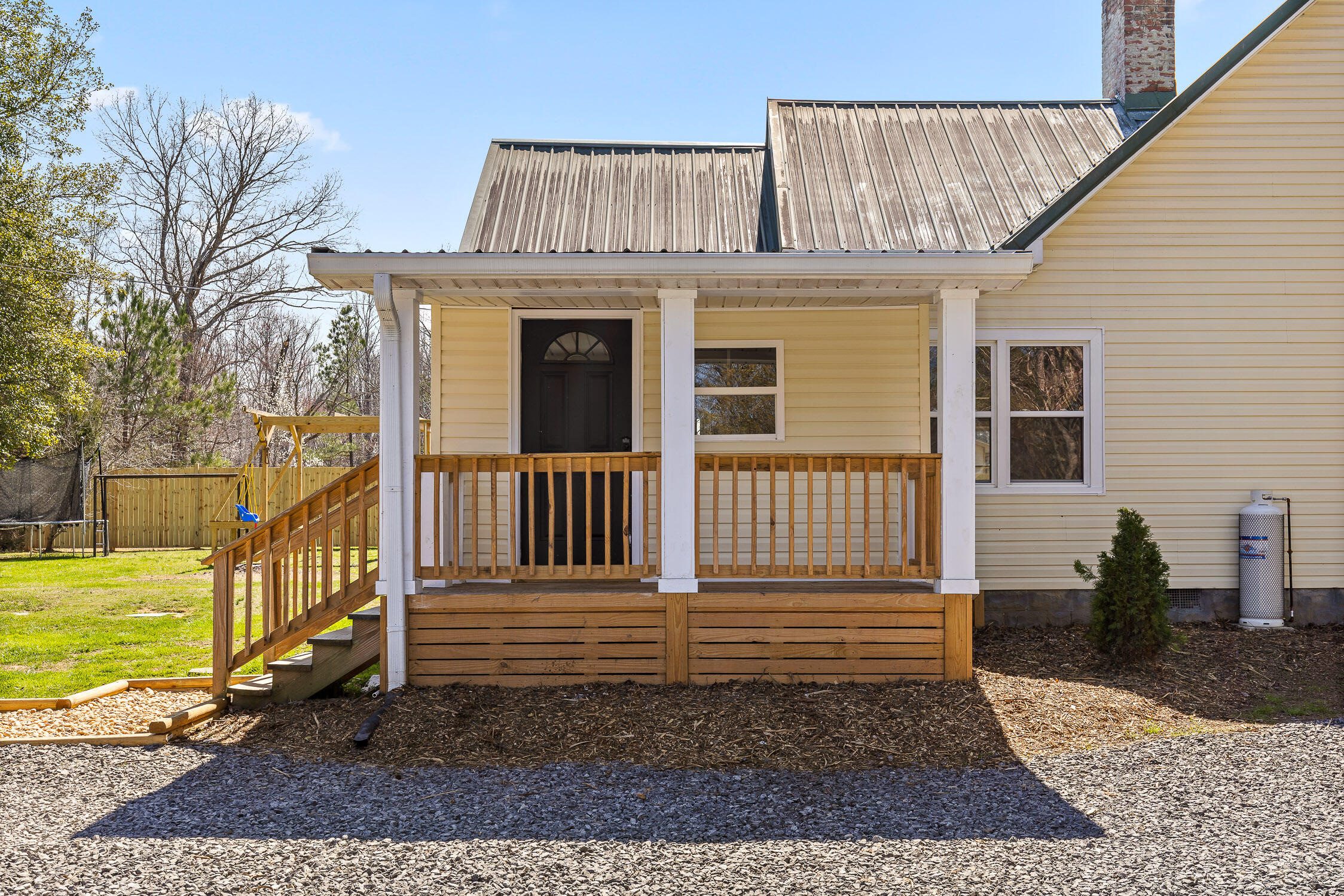 565 Jones Road, LaFayette
