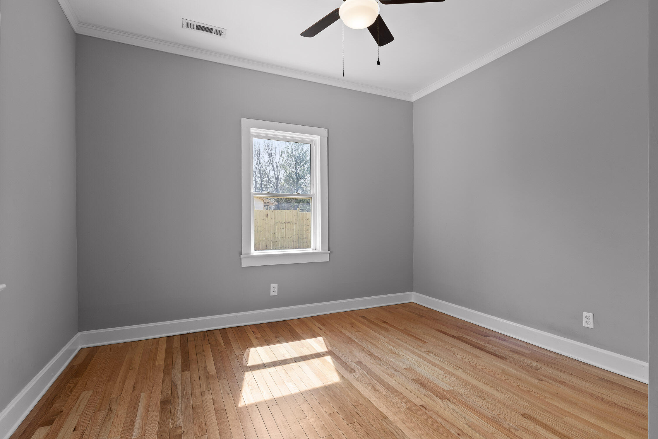 565 Jones Road, LaFayette