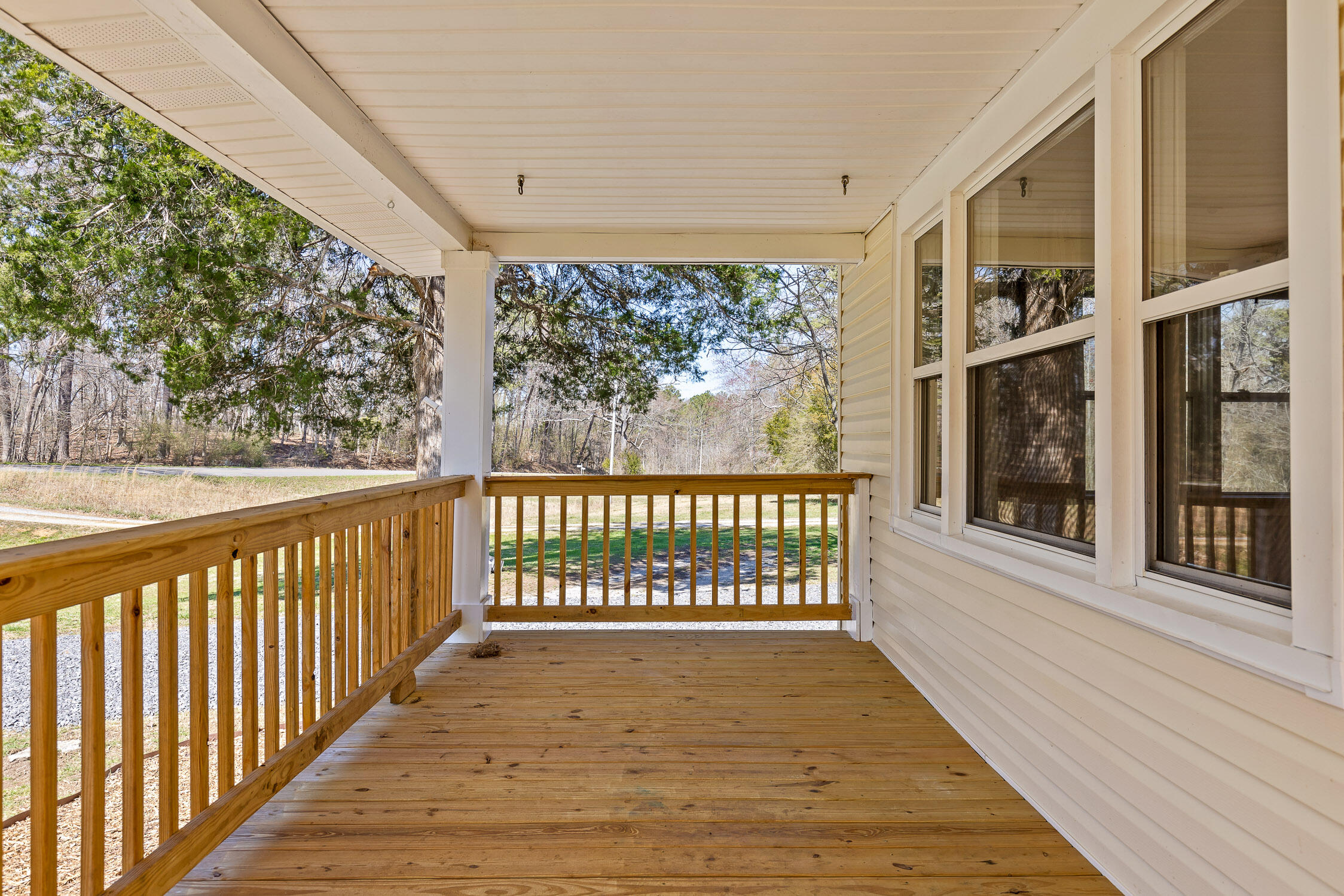 565 Jones Road, LaFayette