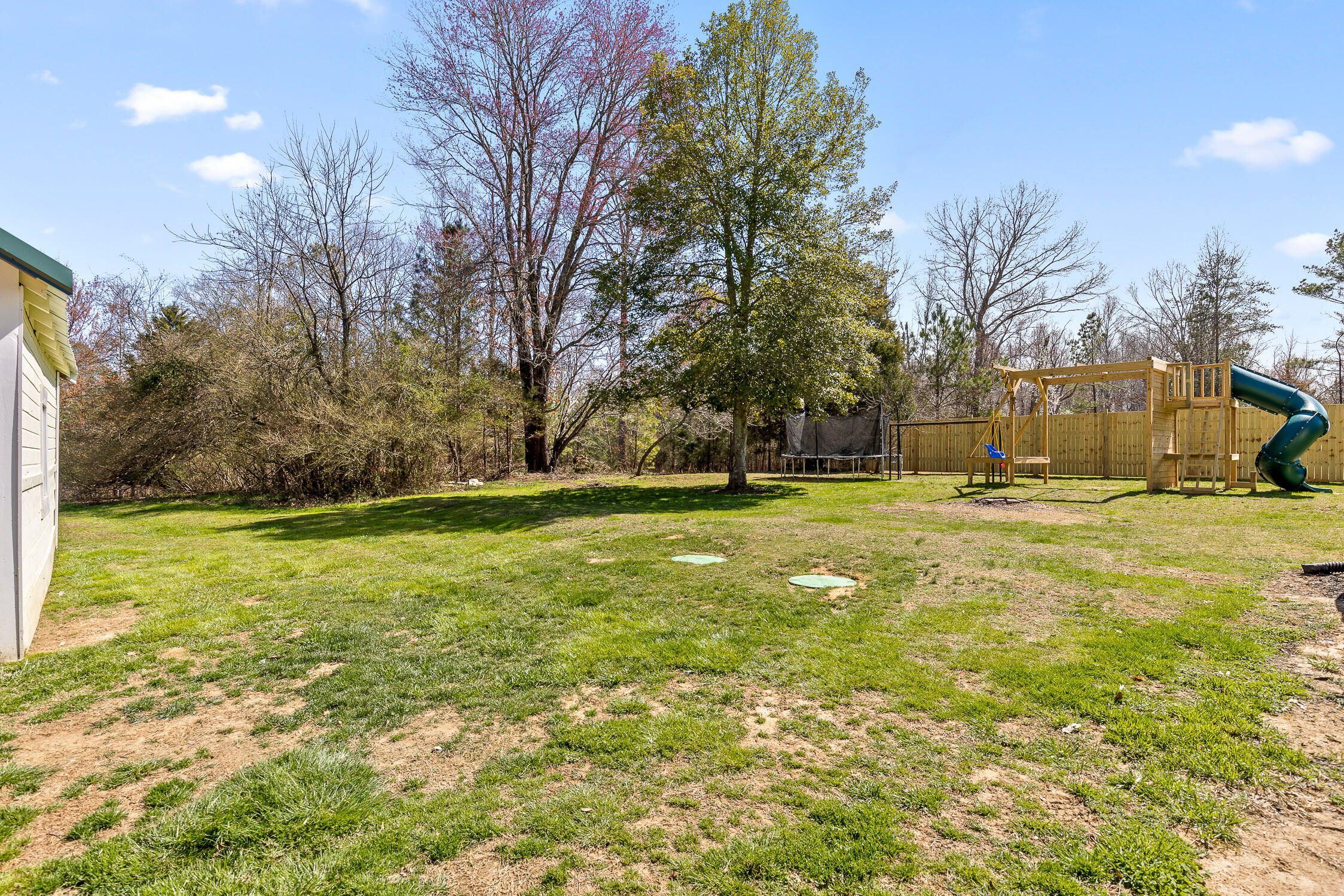 565 Jones Road, LaFayette