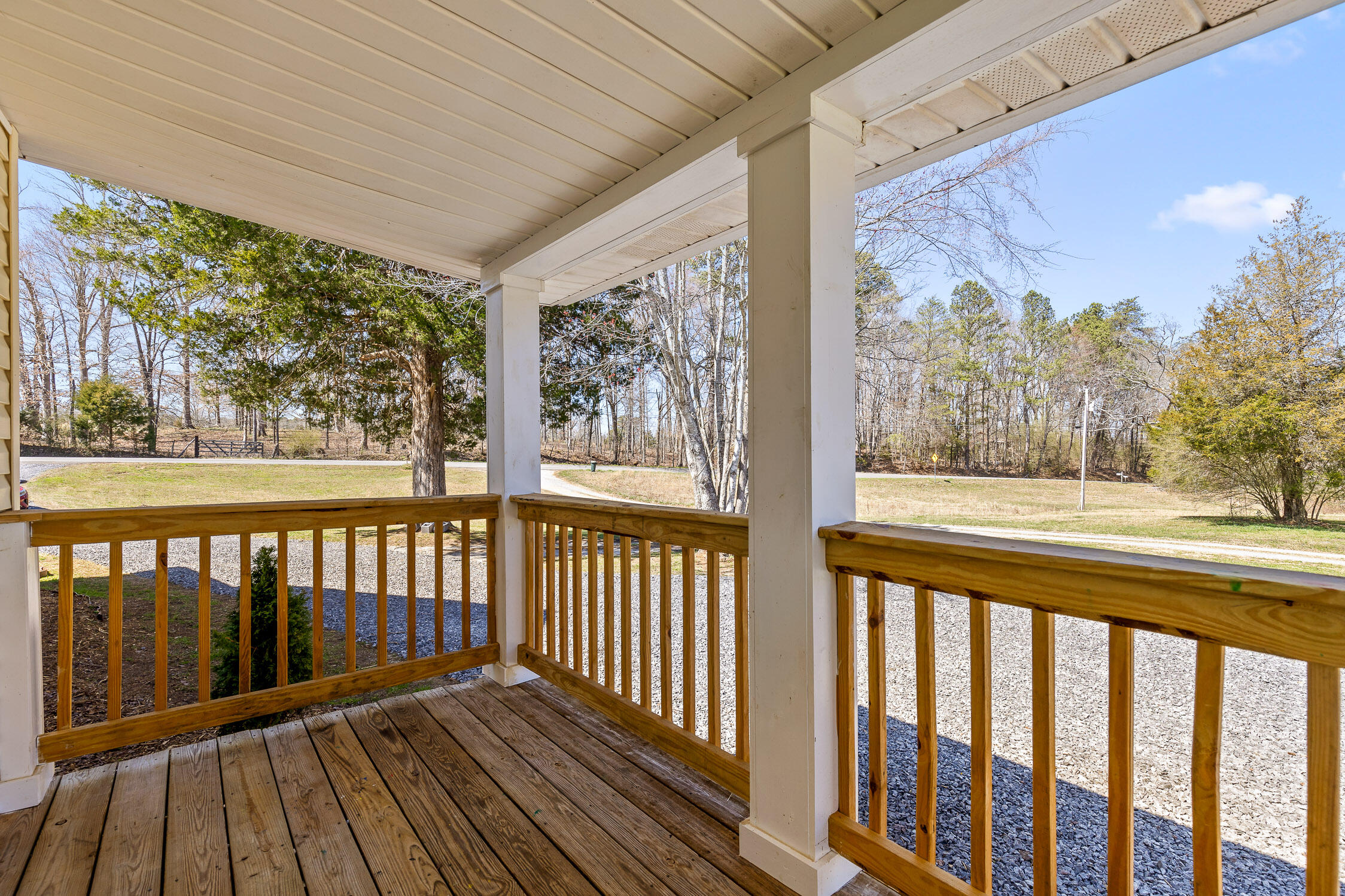 565 Jones Road, LaFayette