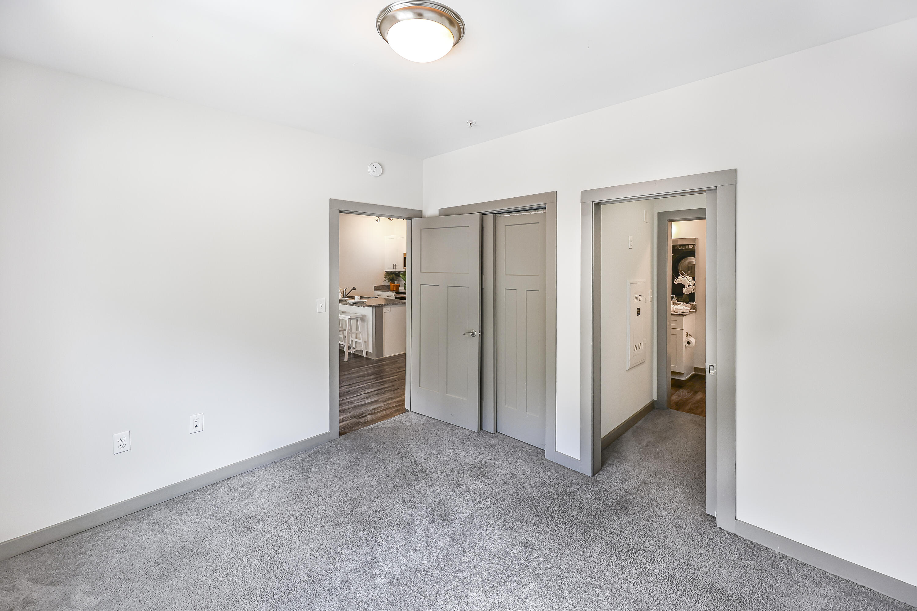 782 Riverfront Parkway, 309