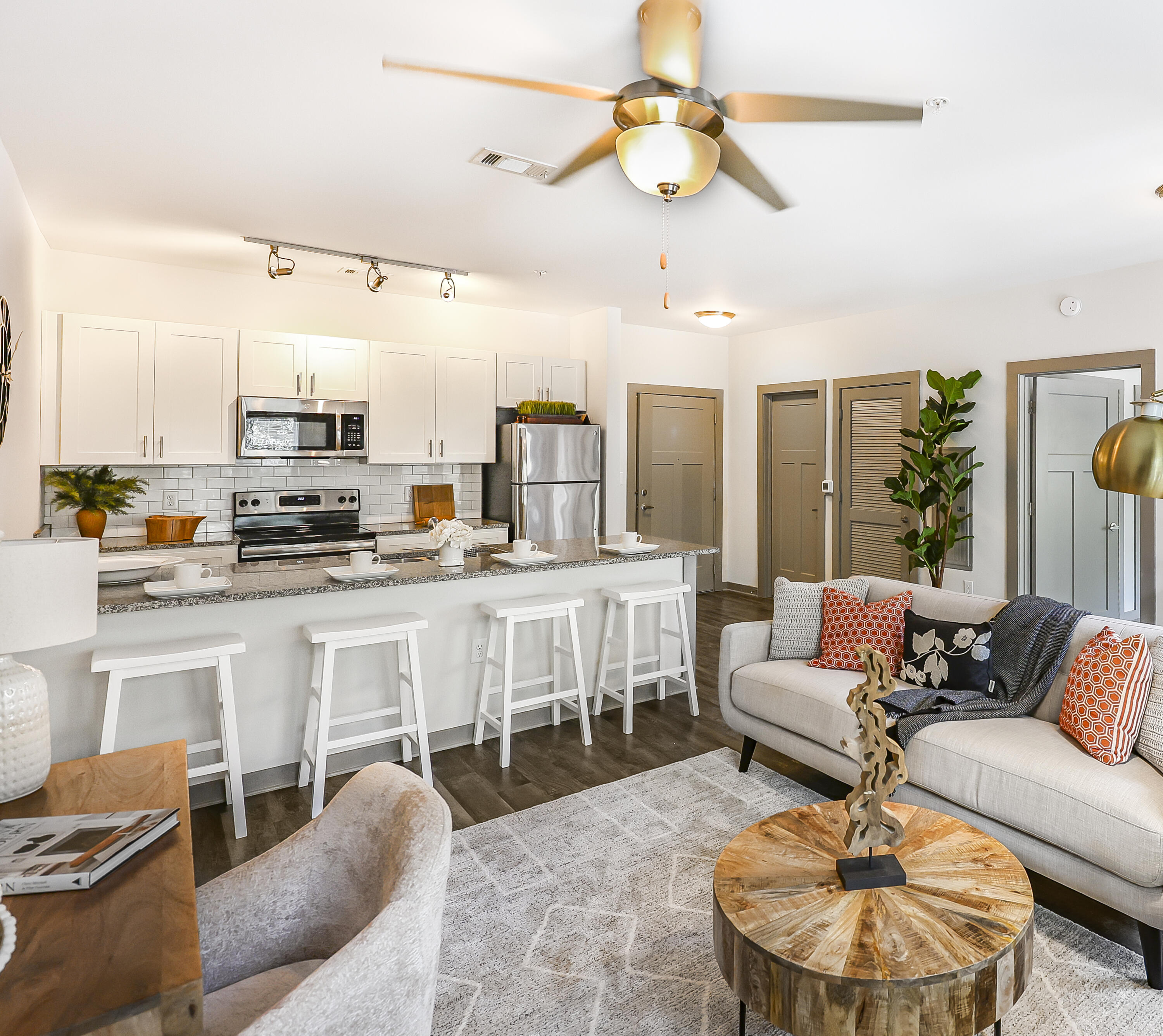 782 Riverfront Parkway, 309