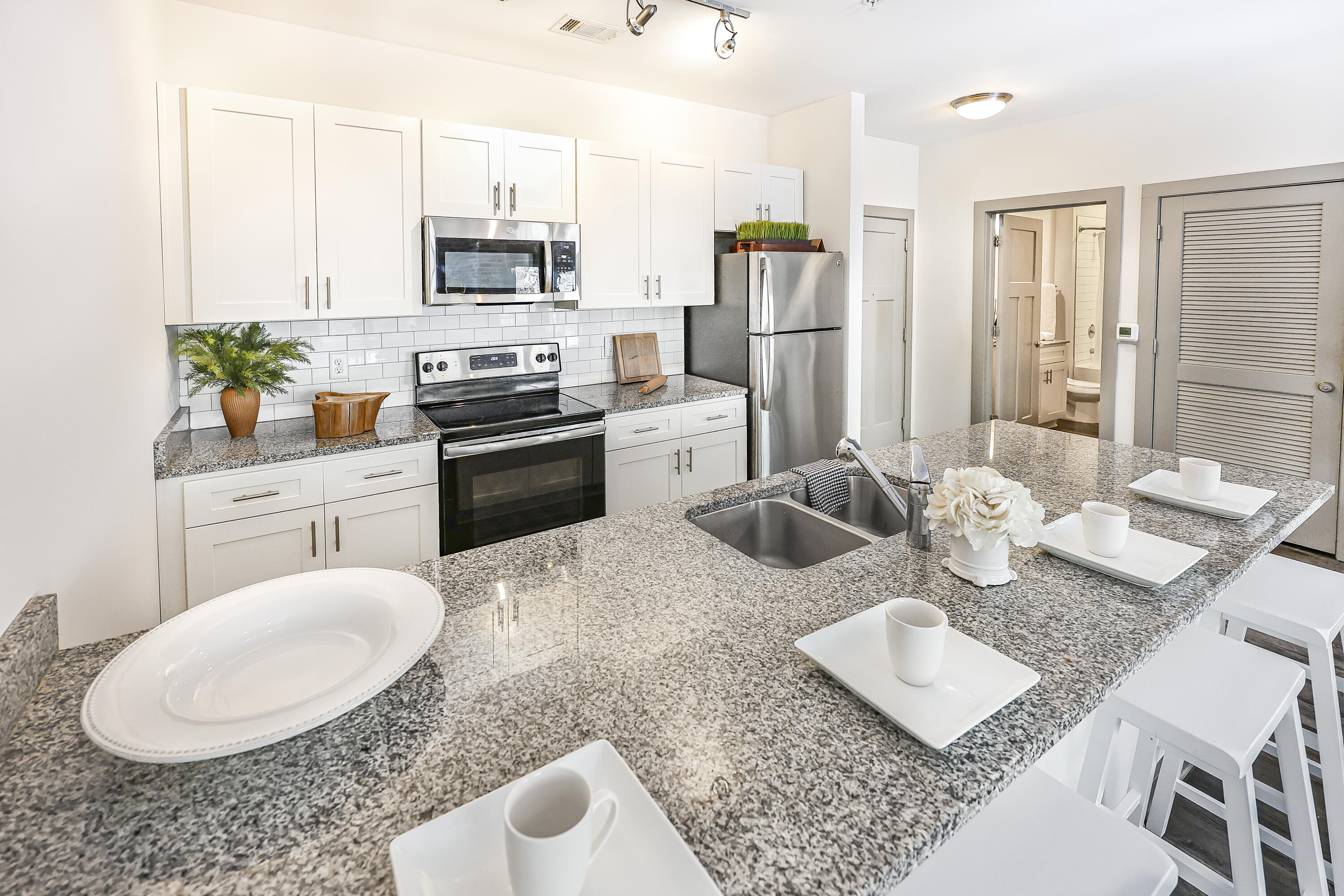 782 Riverfront Parkway, 309