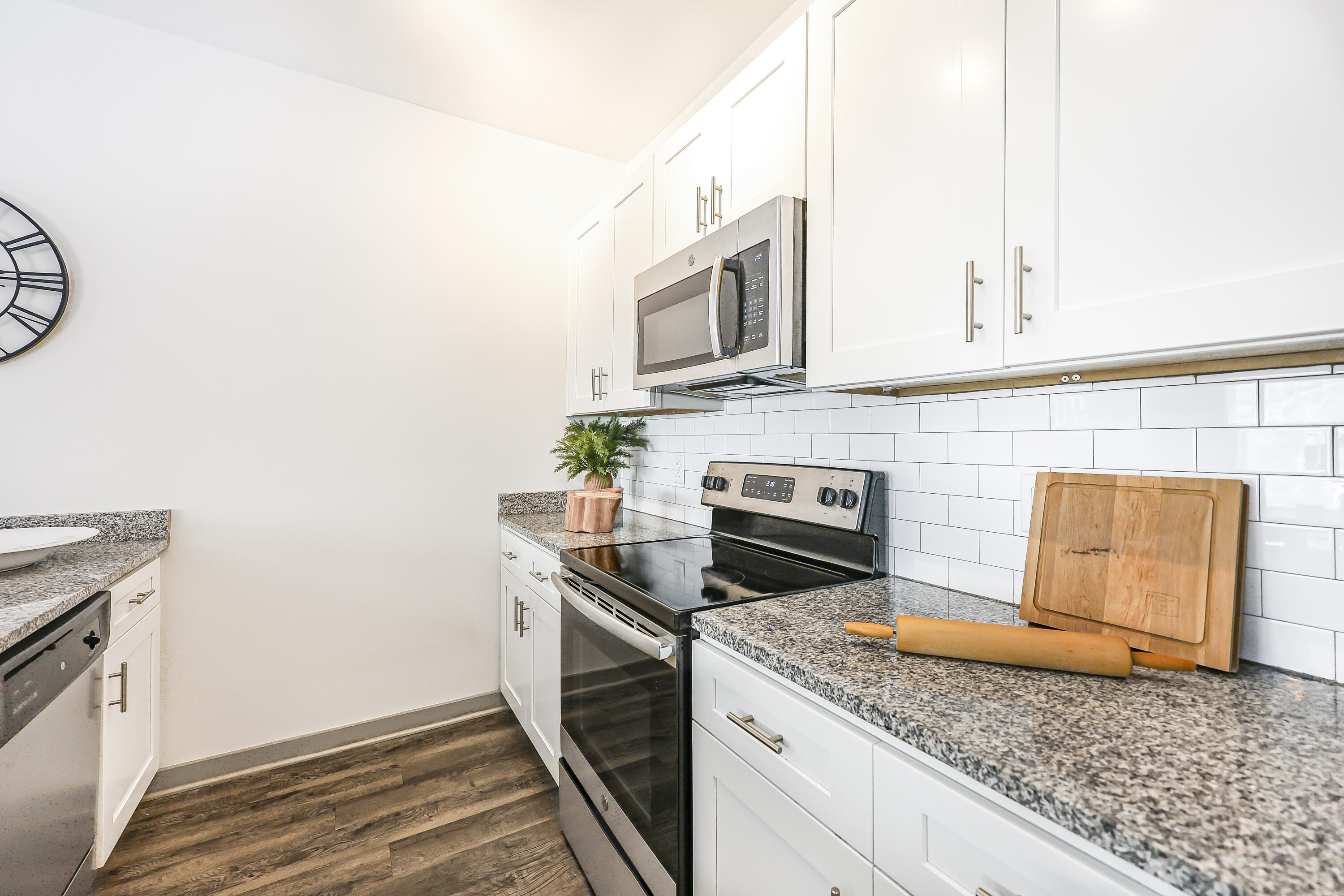 782 Riverfront Parkway, 309