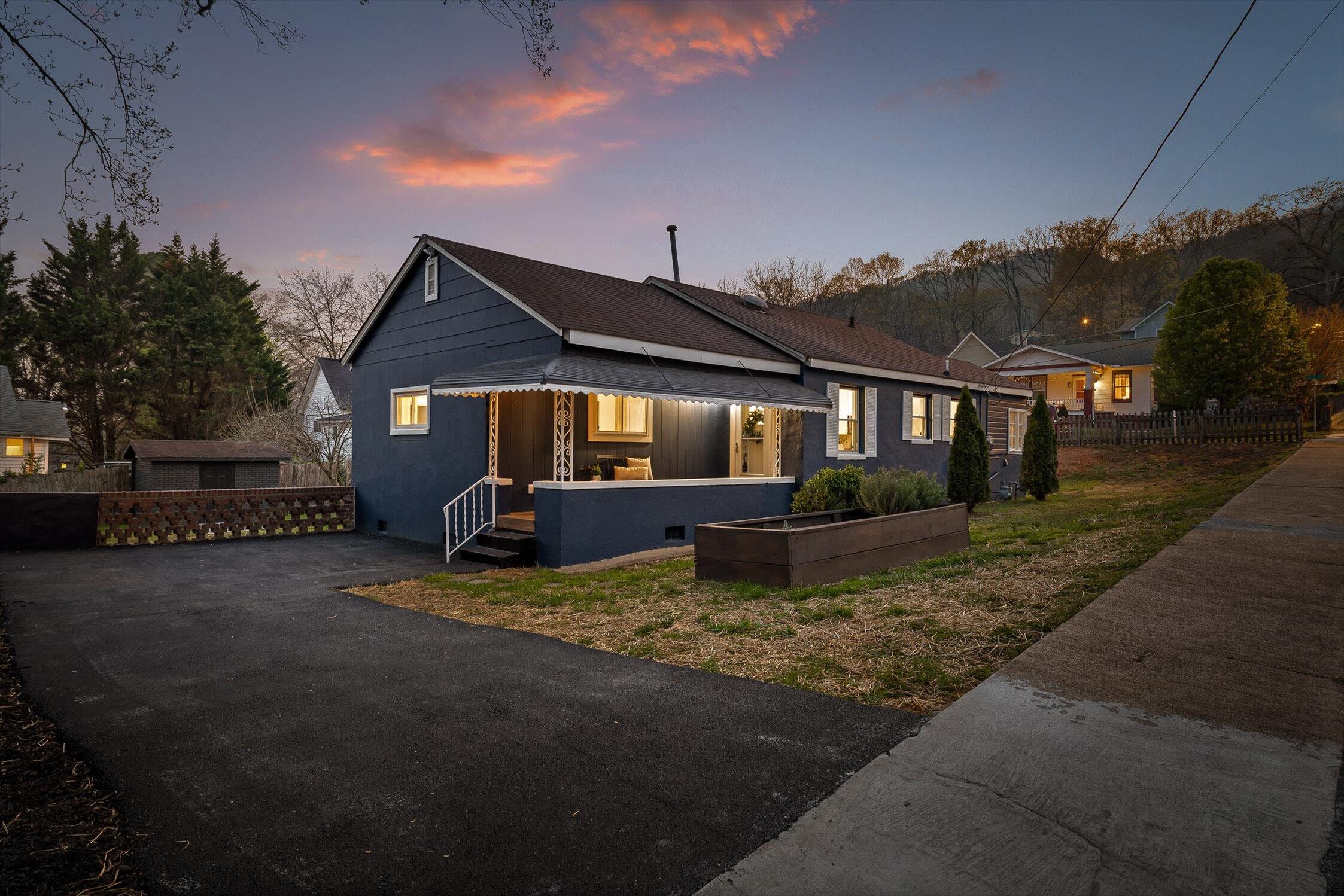 5401 Saint Elmo Avenue