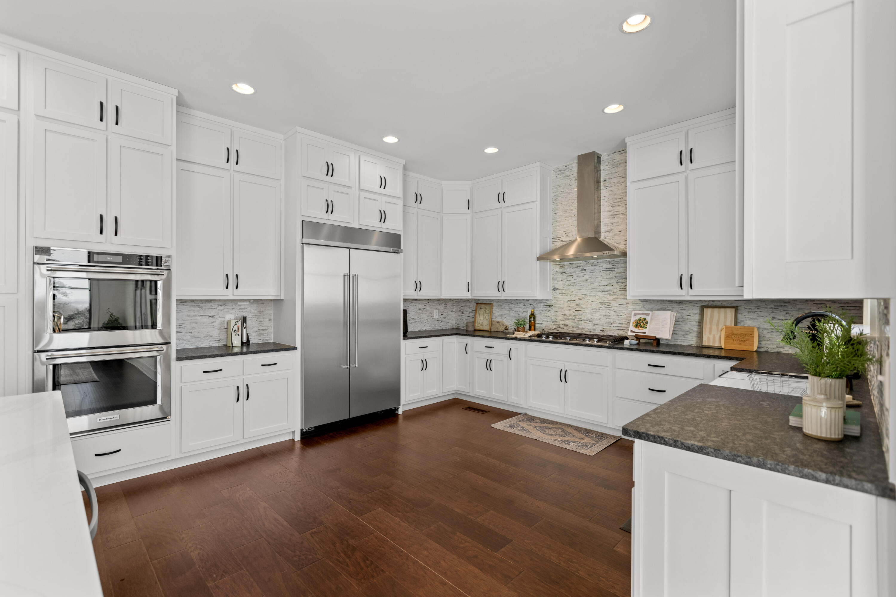8008 Mountain Laurel Trail