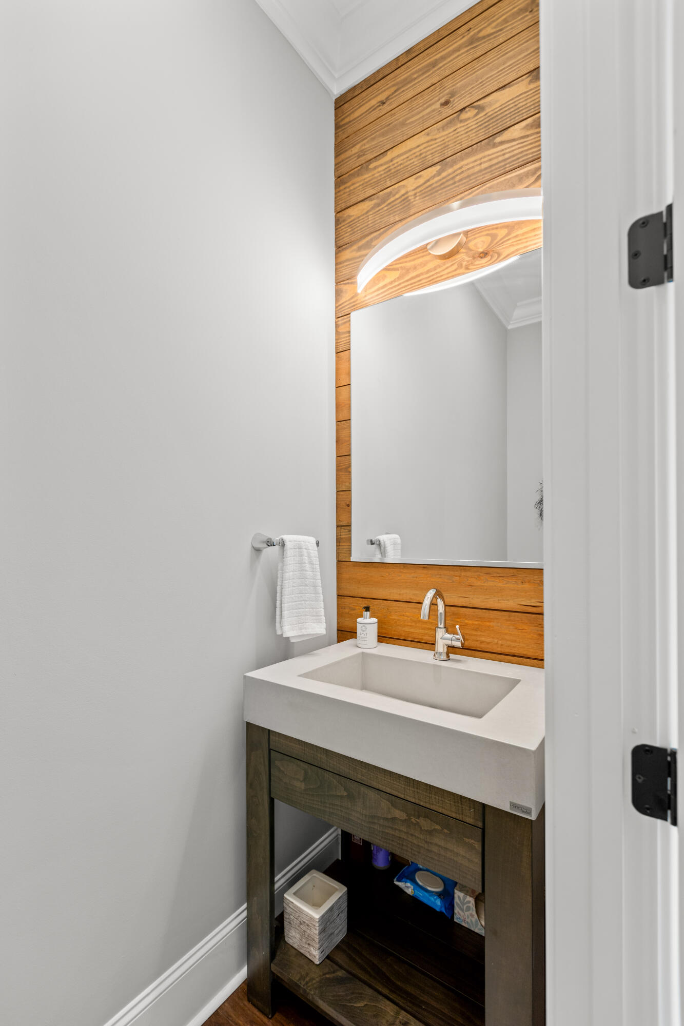 8008 Mountain Laurel Trail