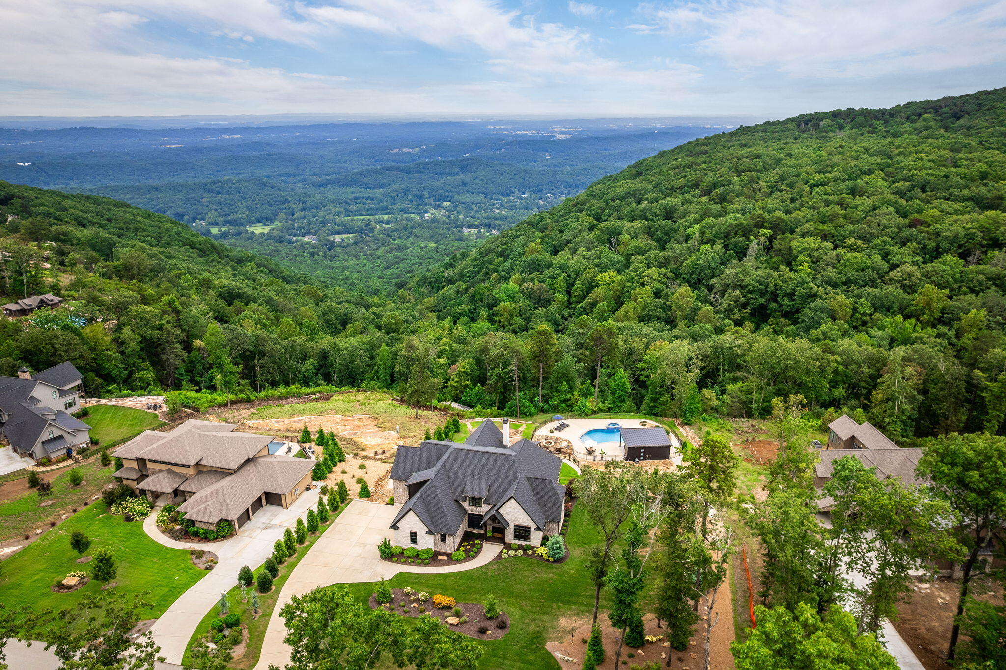 8008 Mountain Laurel Trail