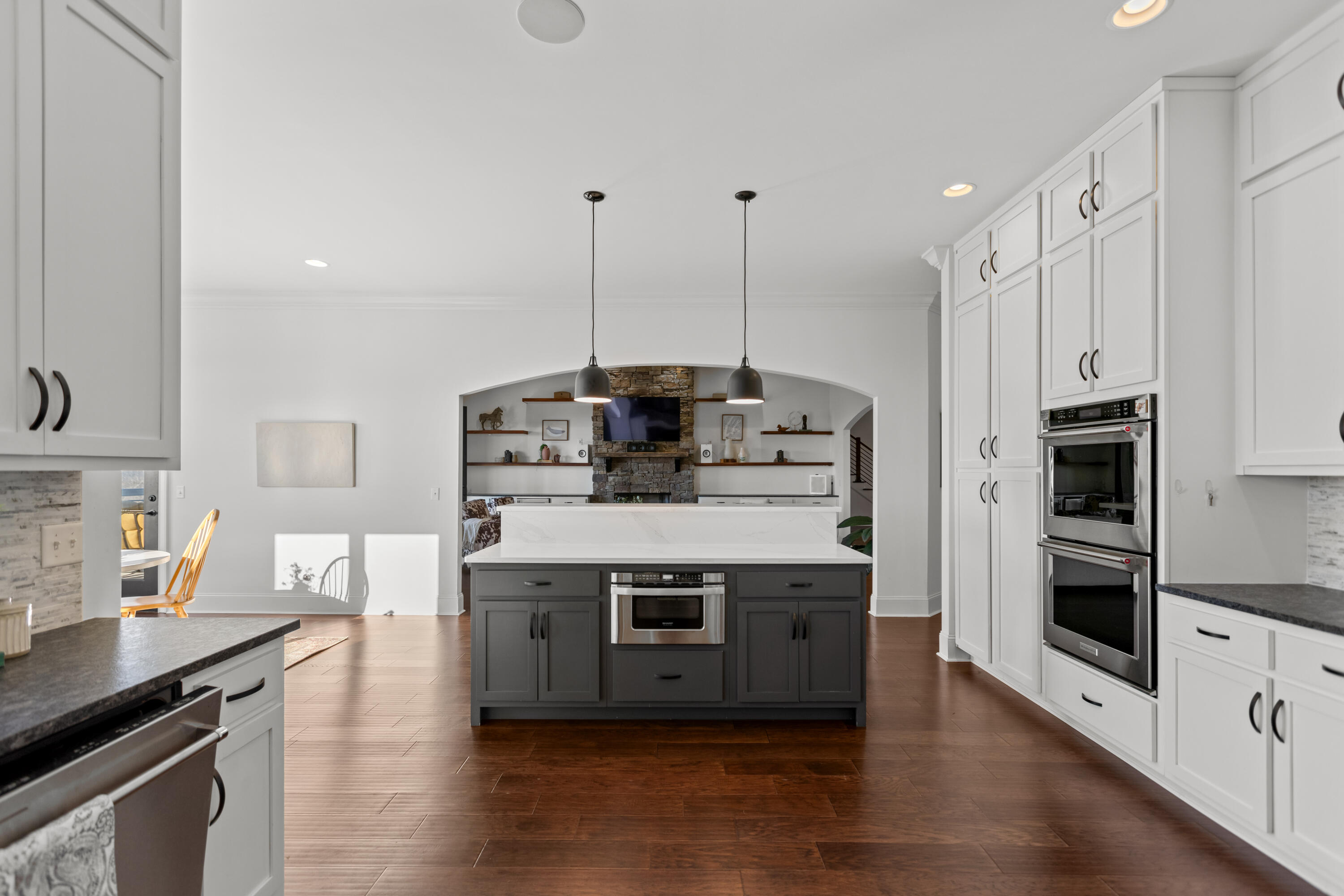 8008 Mountain Laurel Trail