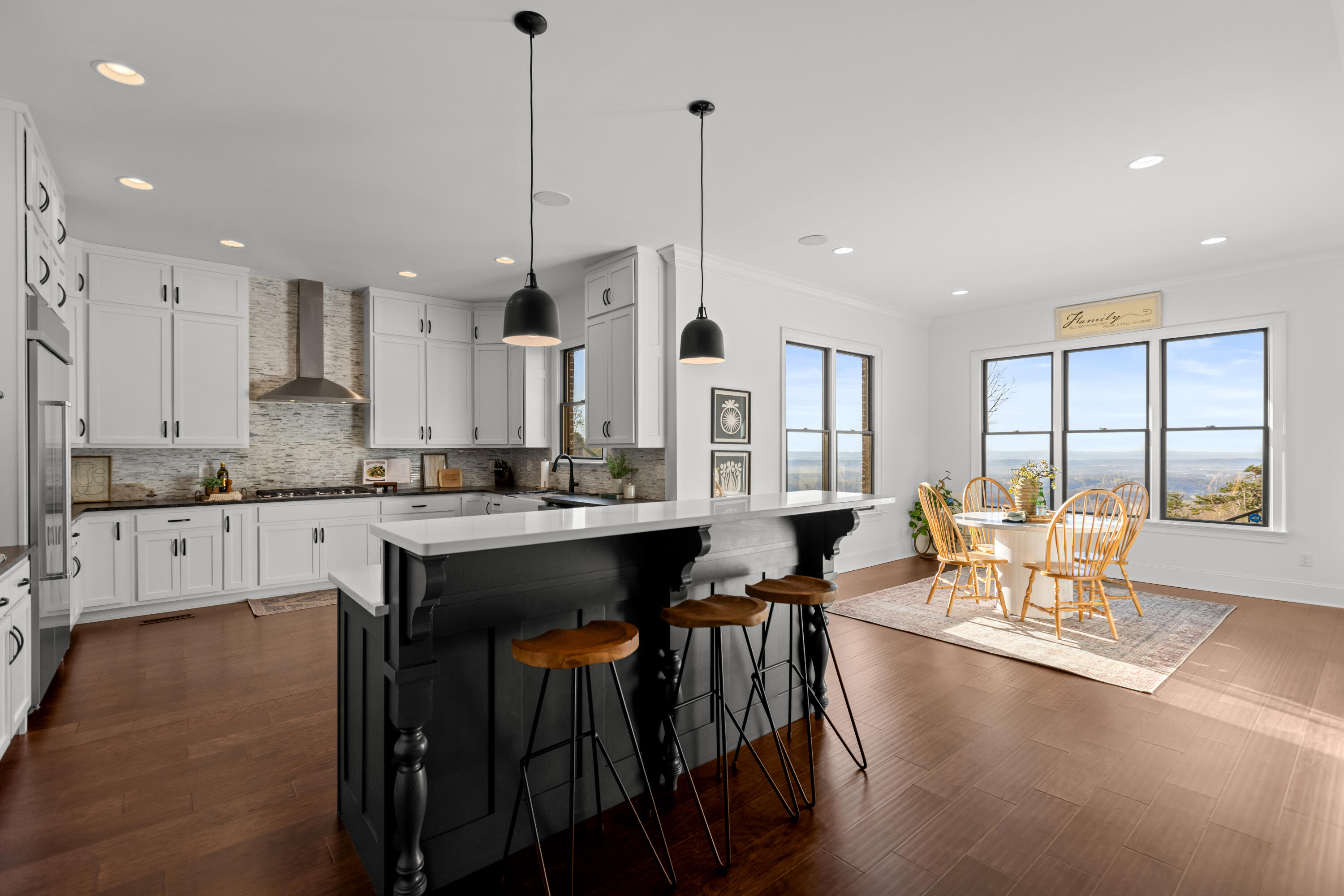 8008 Mountain Laurel Trail