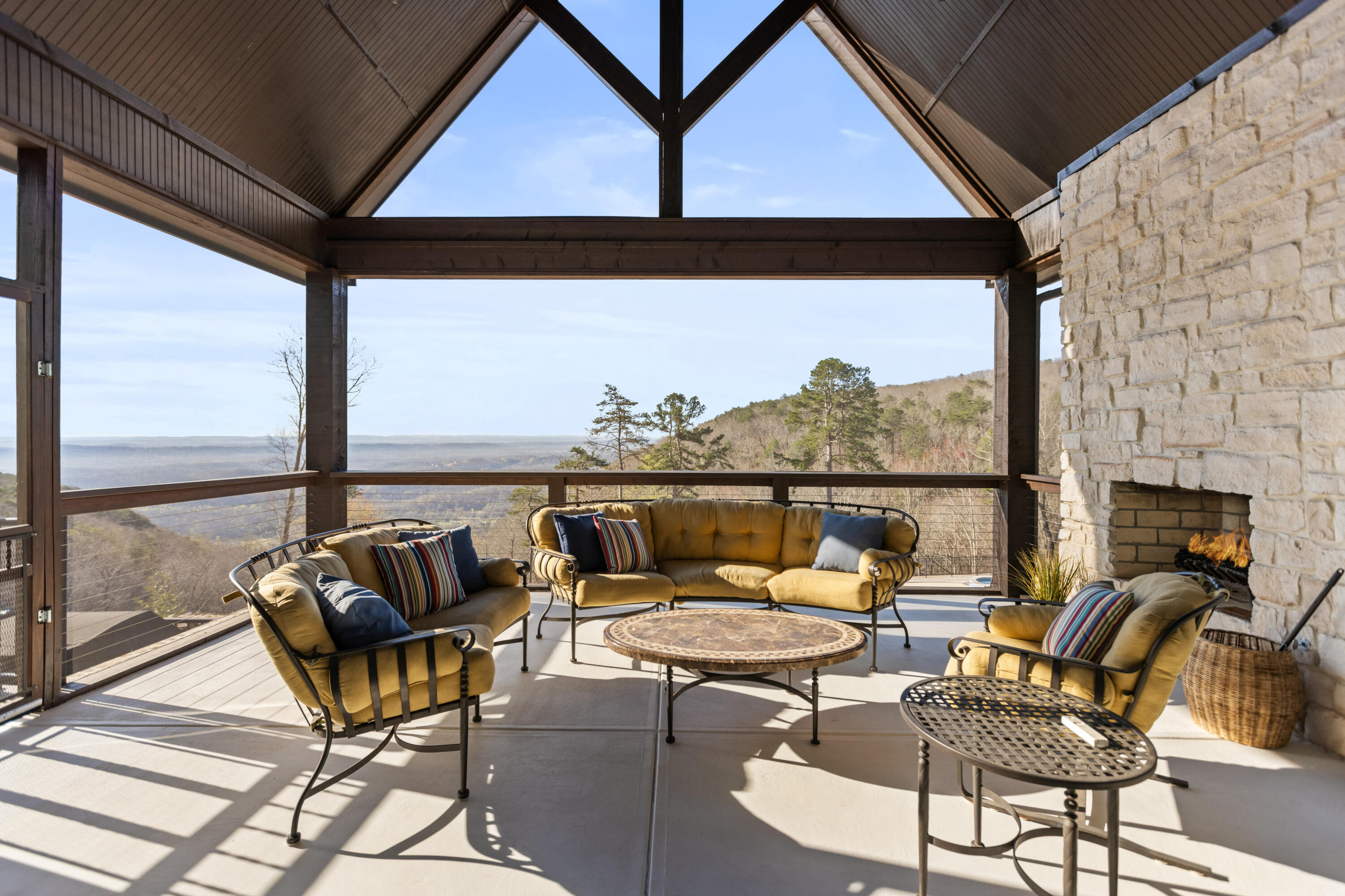 8008 Mountain Laurel Trail
