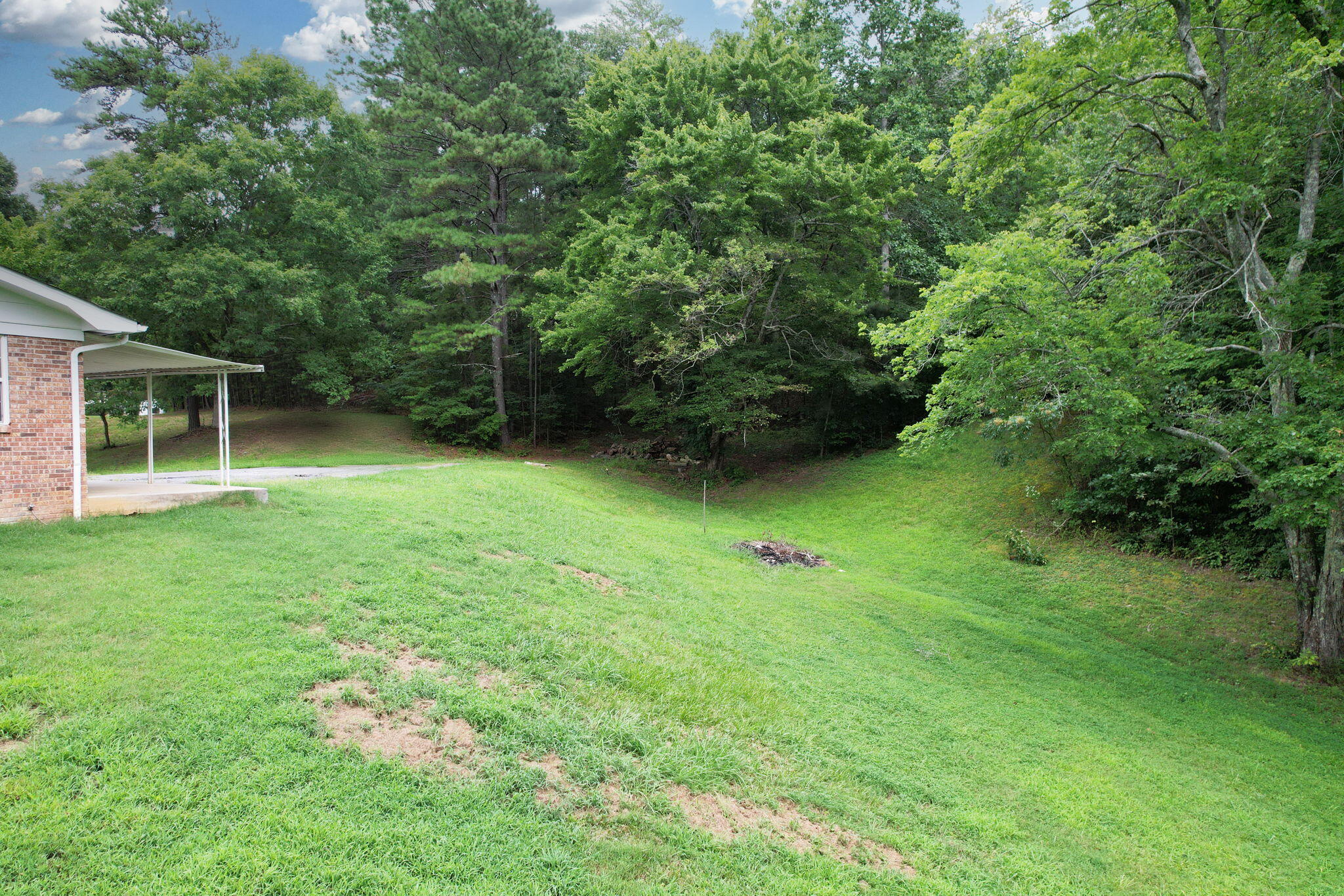 1124 White Oak Road NW