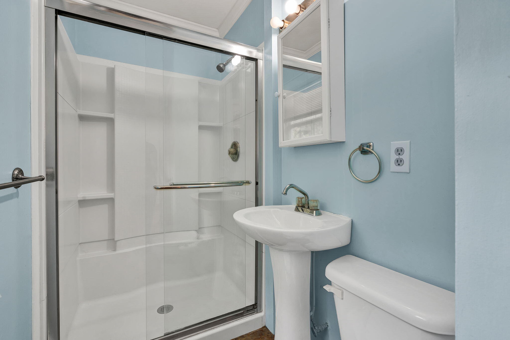 1124 White Oak Road NW