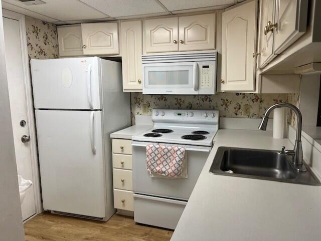 3960 N Quail Lane, 2