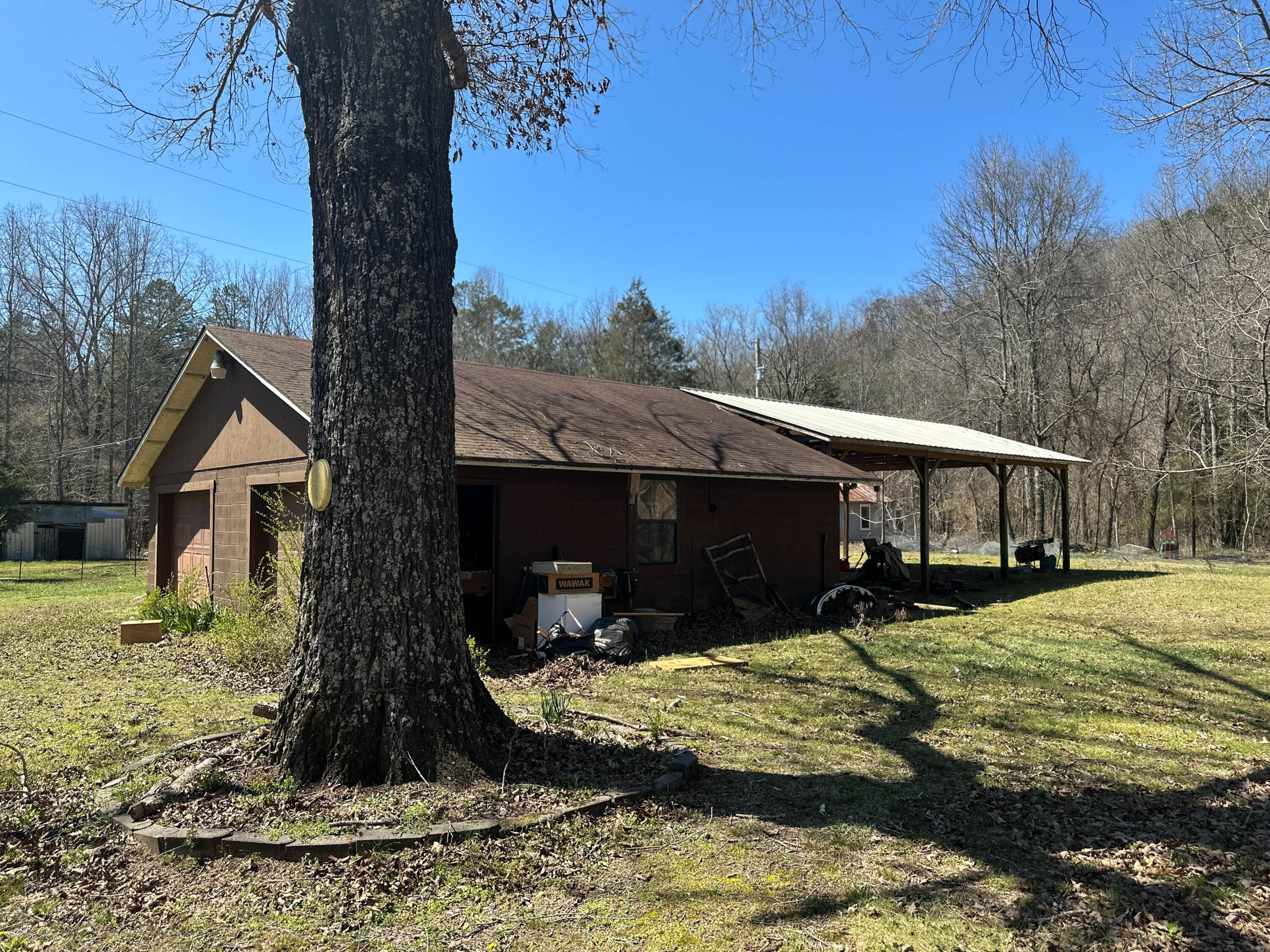 3261 Fiery Gizzard Road