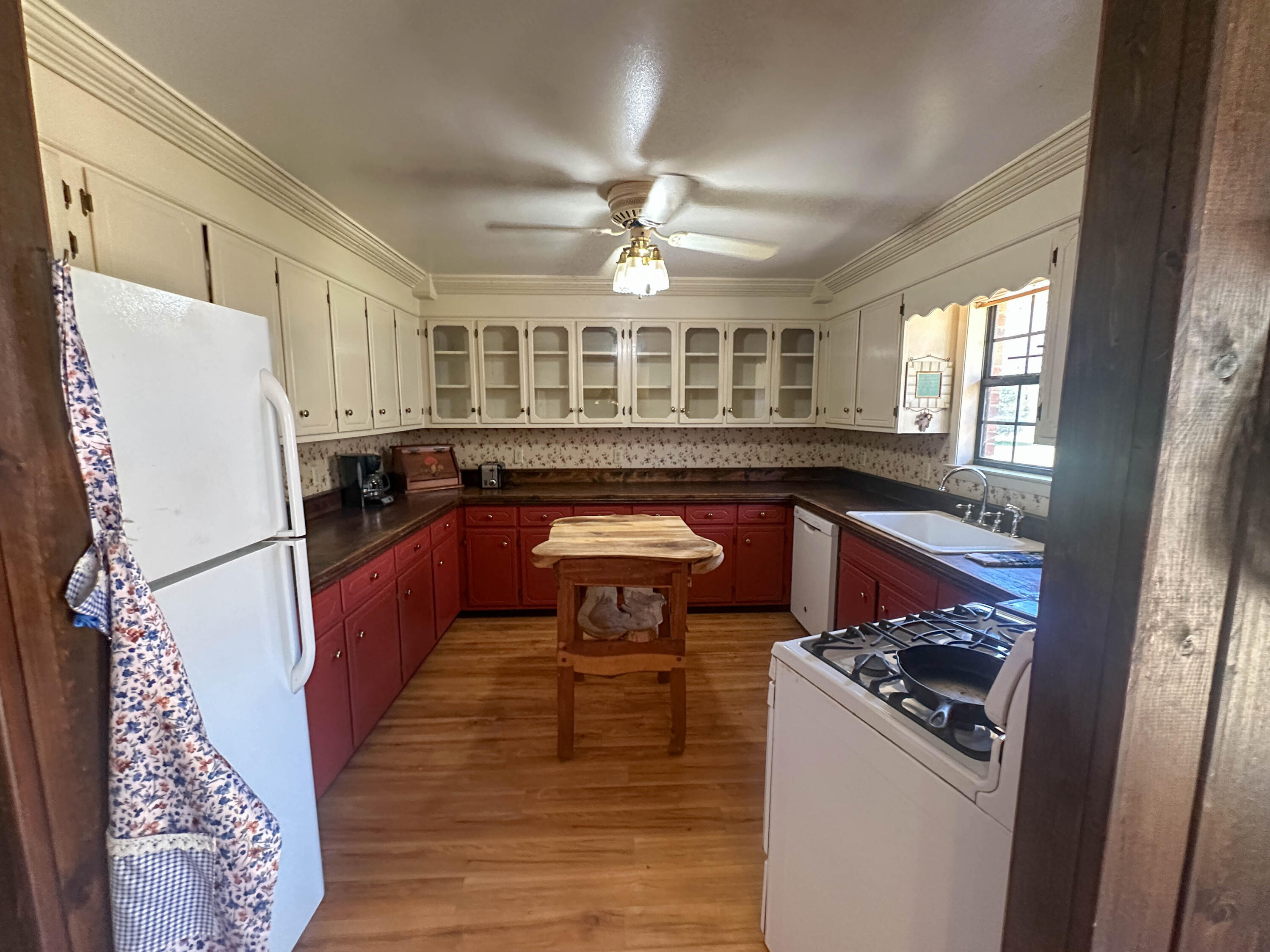 3261 Fiery Gizzard Road