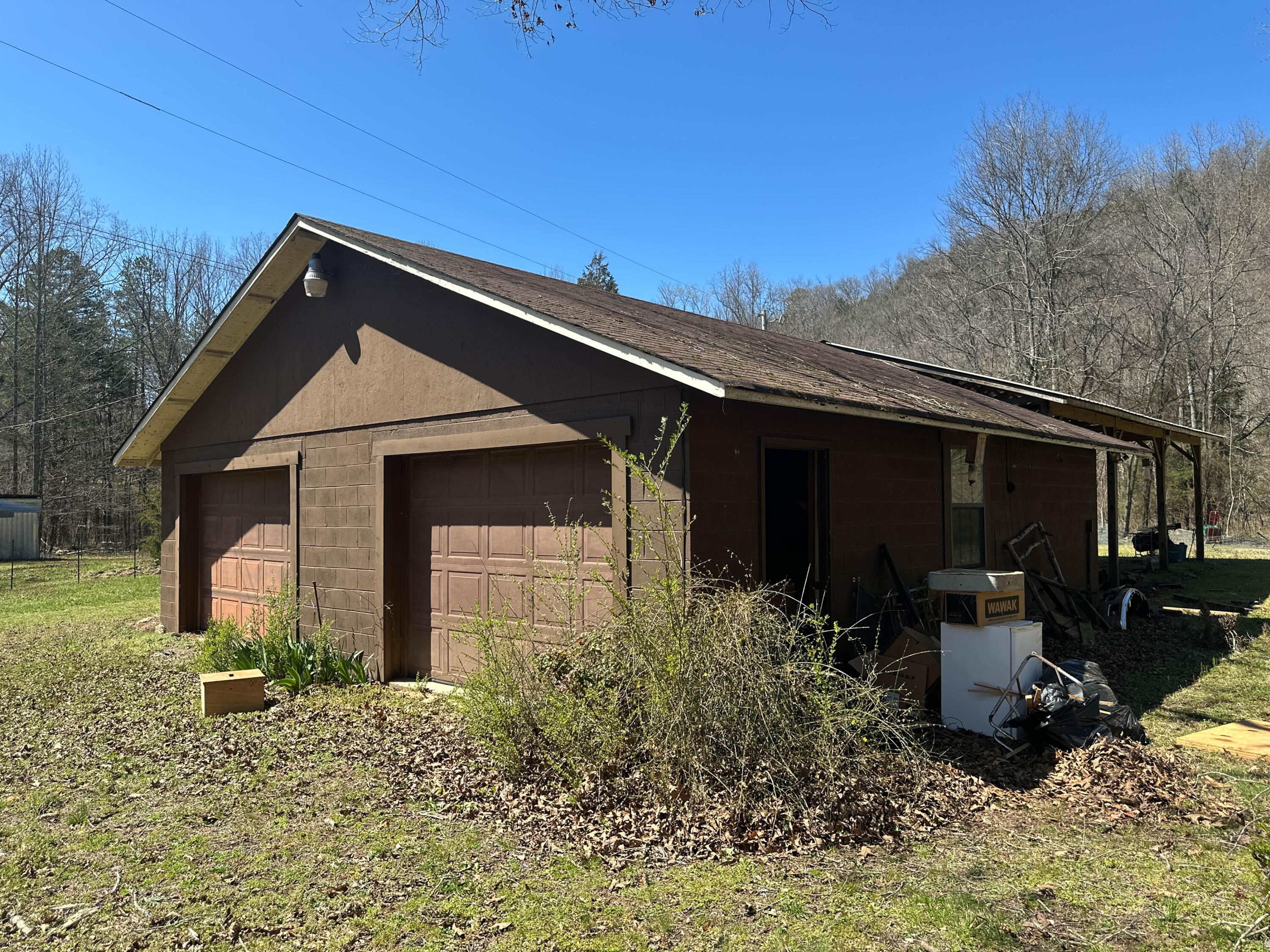 3261 Fiery Gizzard Road