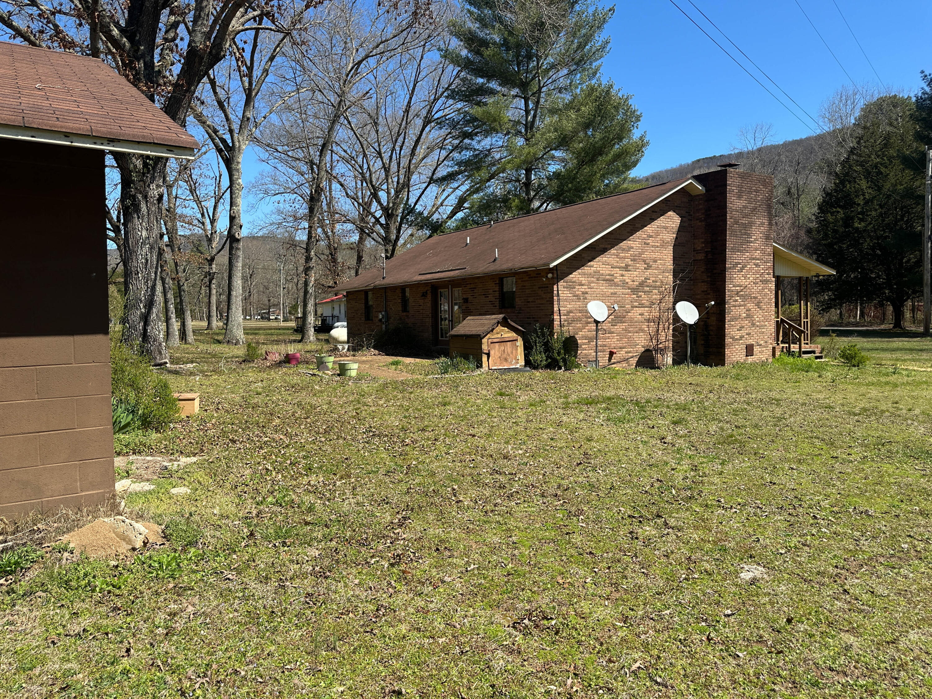 3261 Fiery Gizzard Road