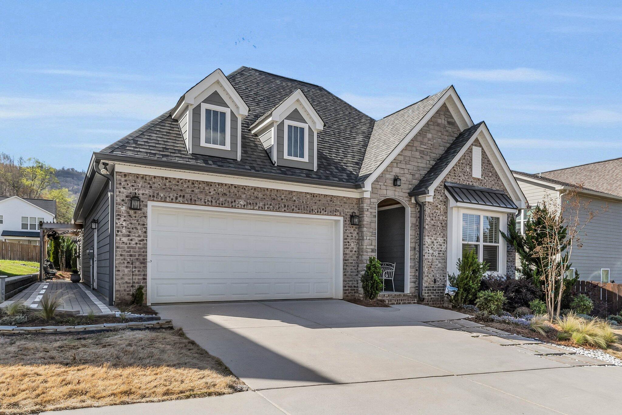 5484 Abby Grace Loop