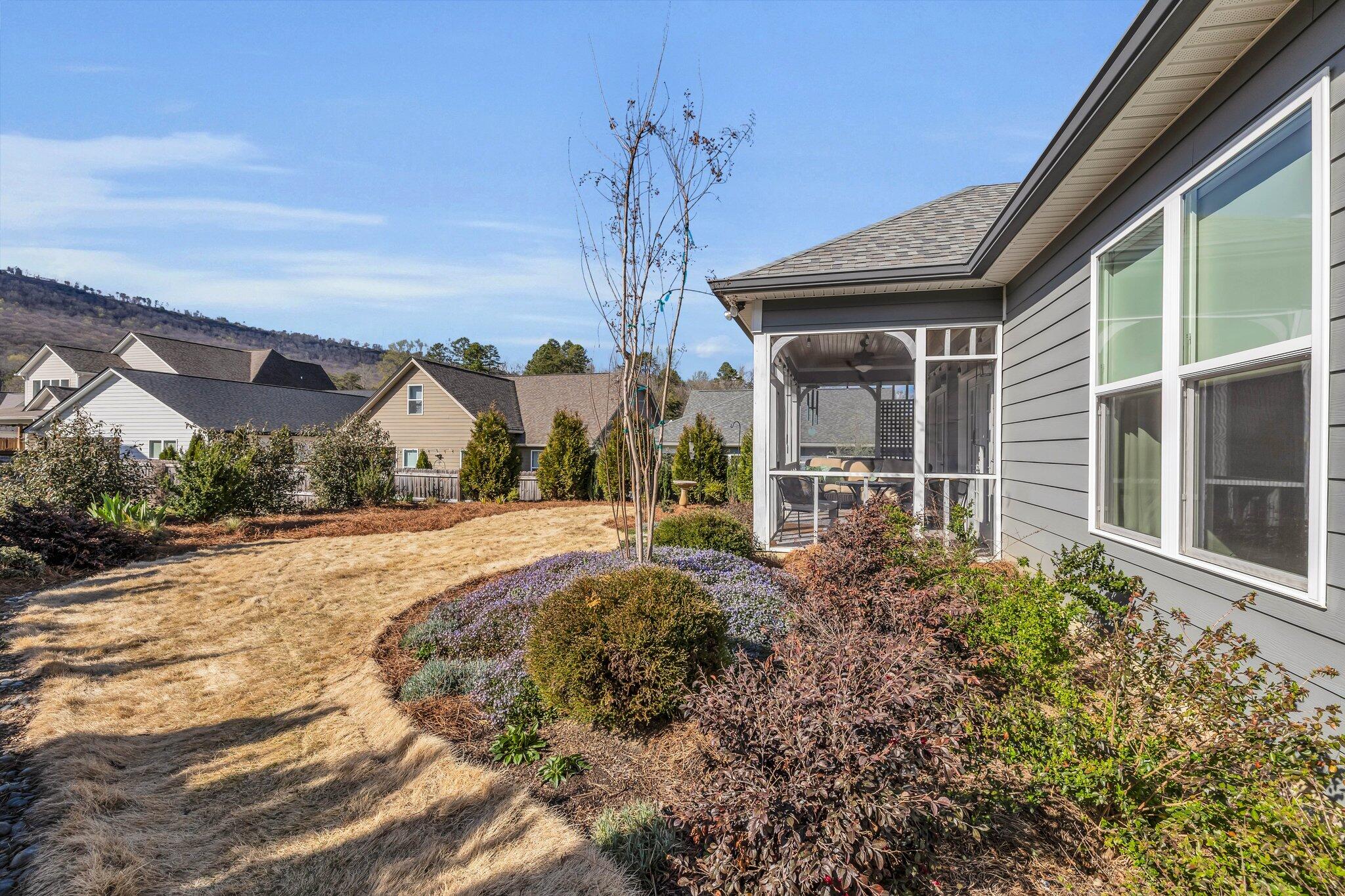 5484 Abby Grace Loop