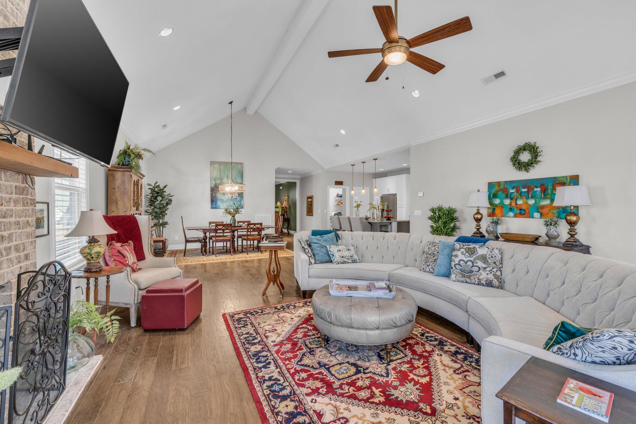 5484 Abby Grace Loop