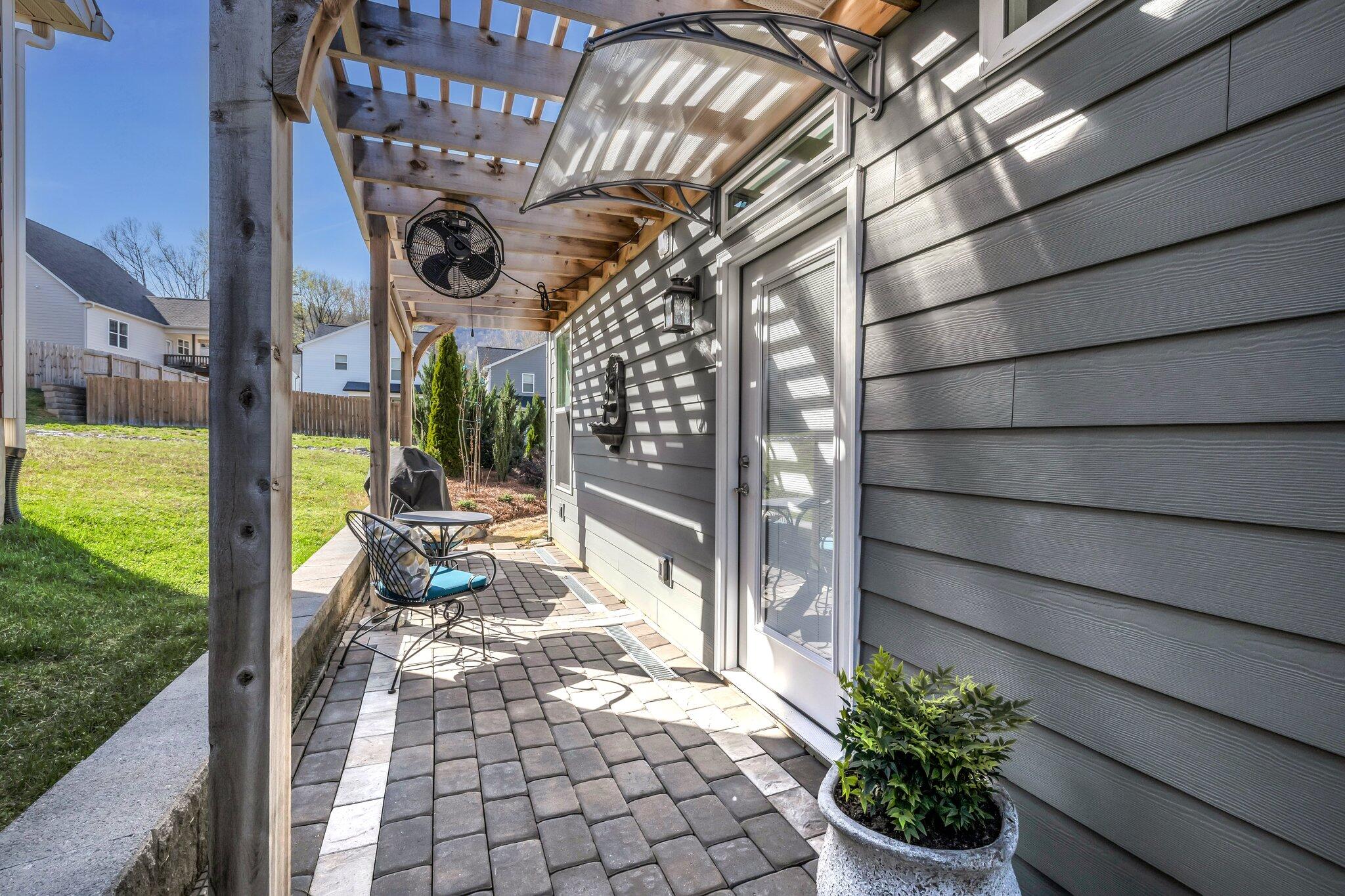 5484 Abby Grace Loop
