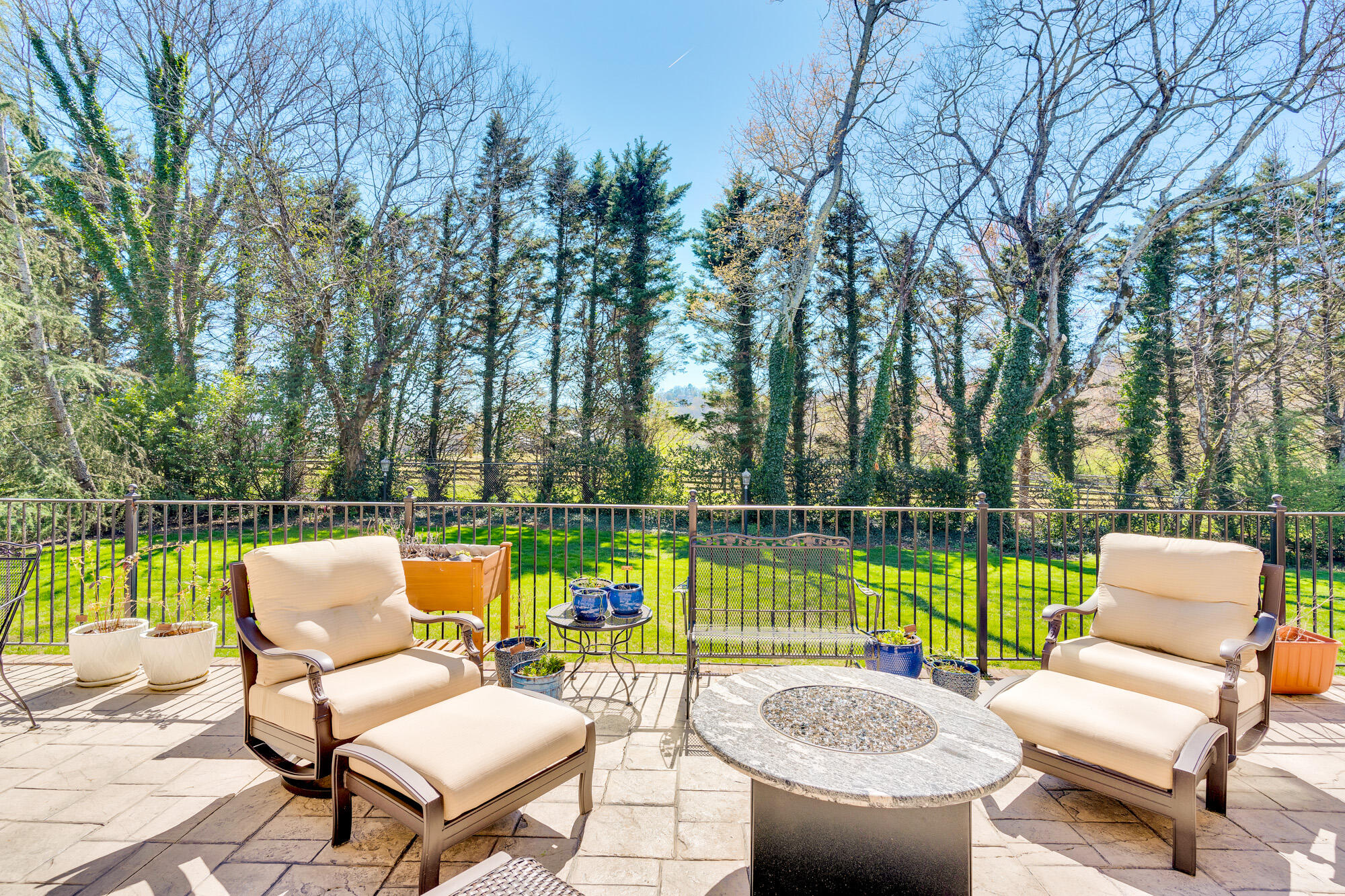 3574 Enclave Bay Drive