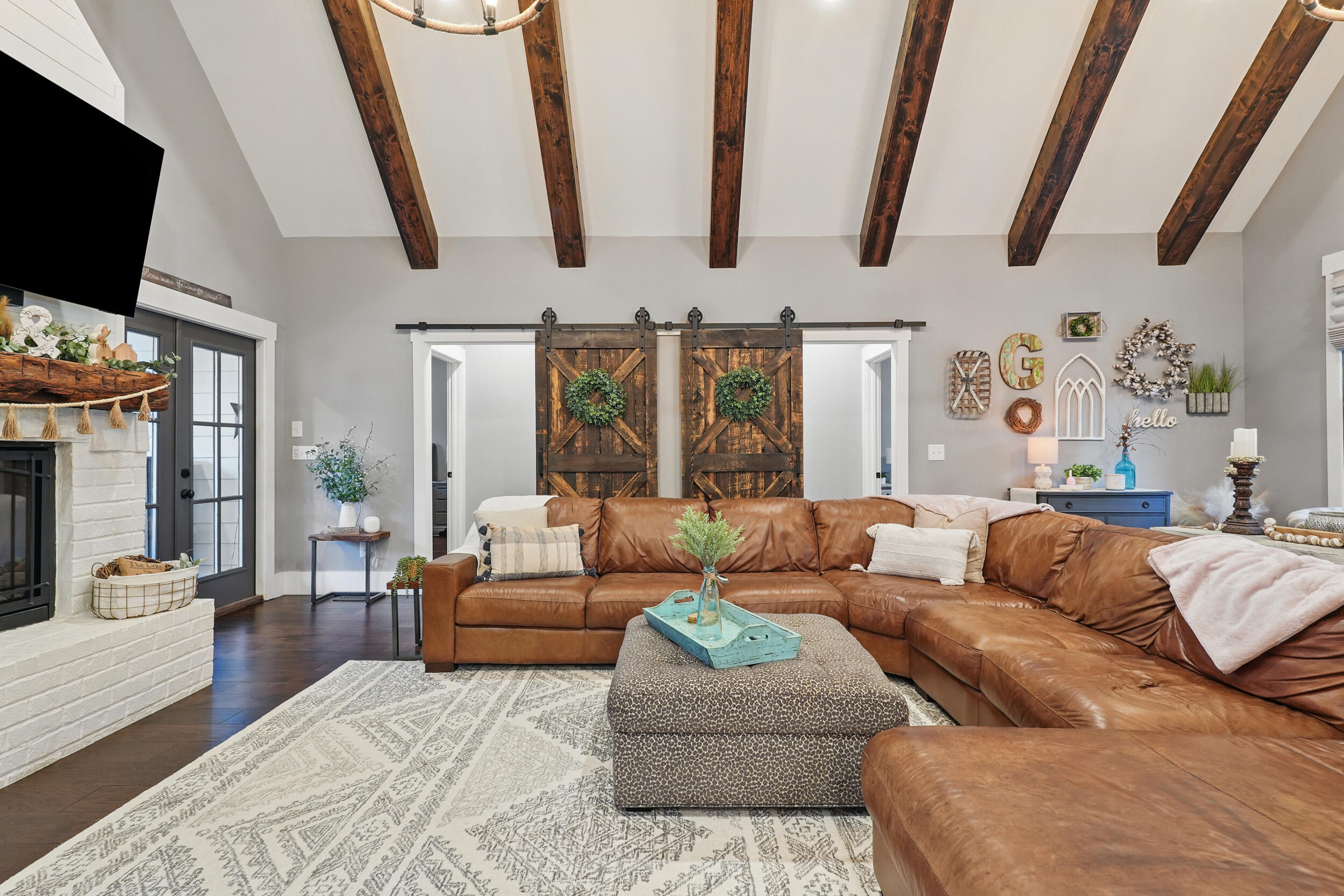 1144 Clift Cave Drive