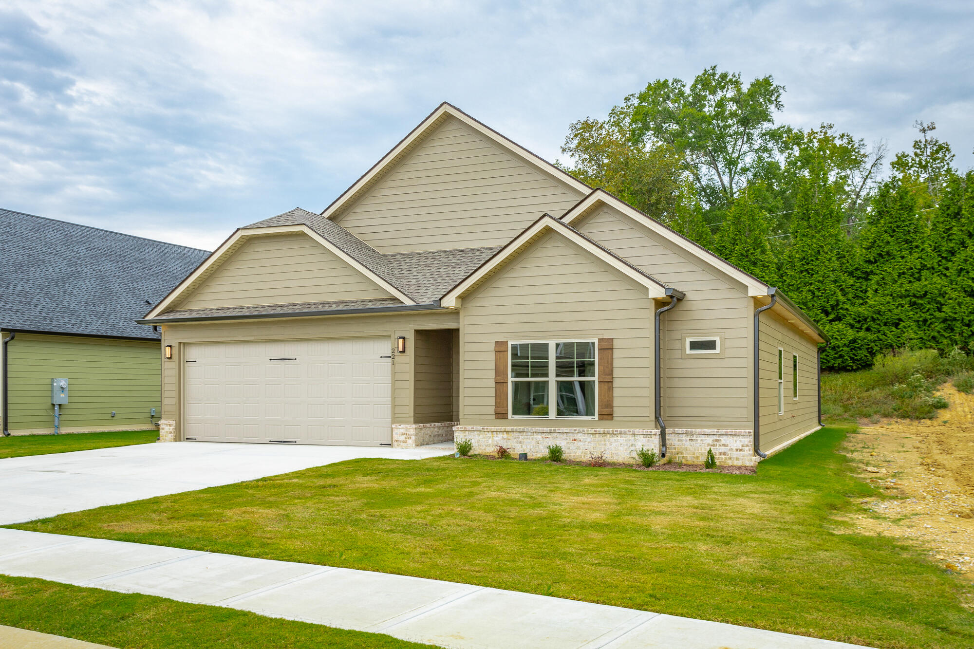 221 Willow Grove Court