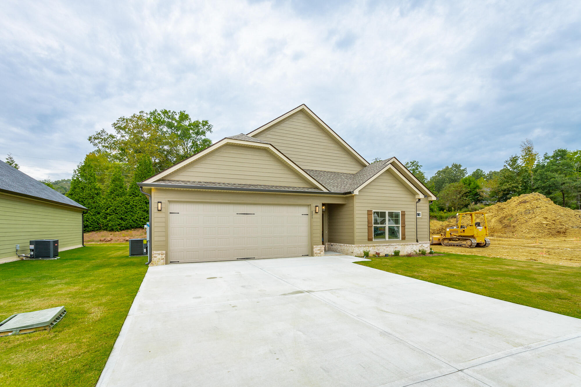 221 Willow Grove Court