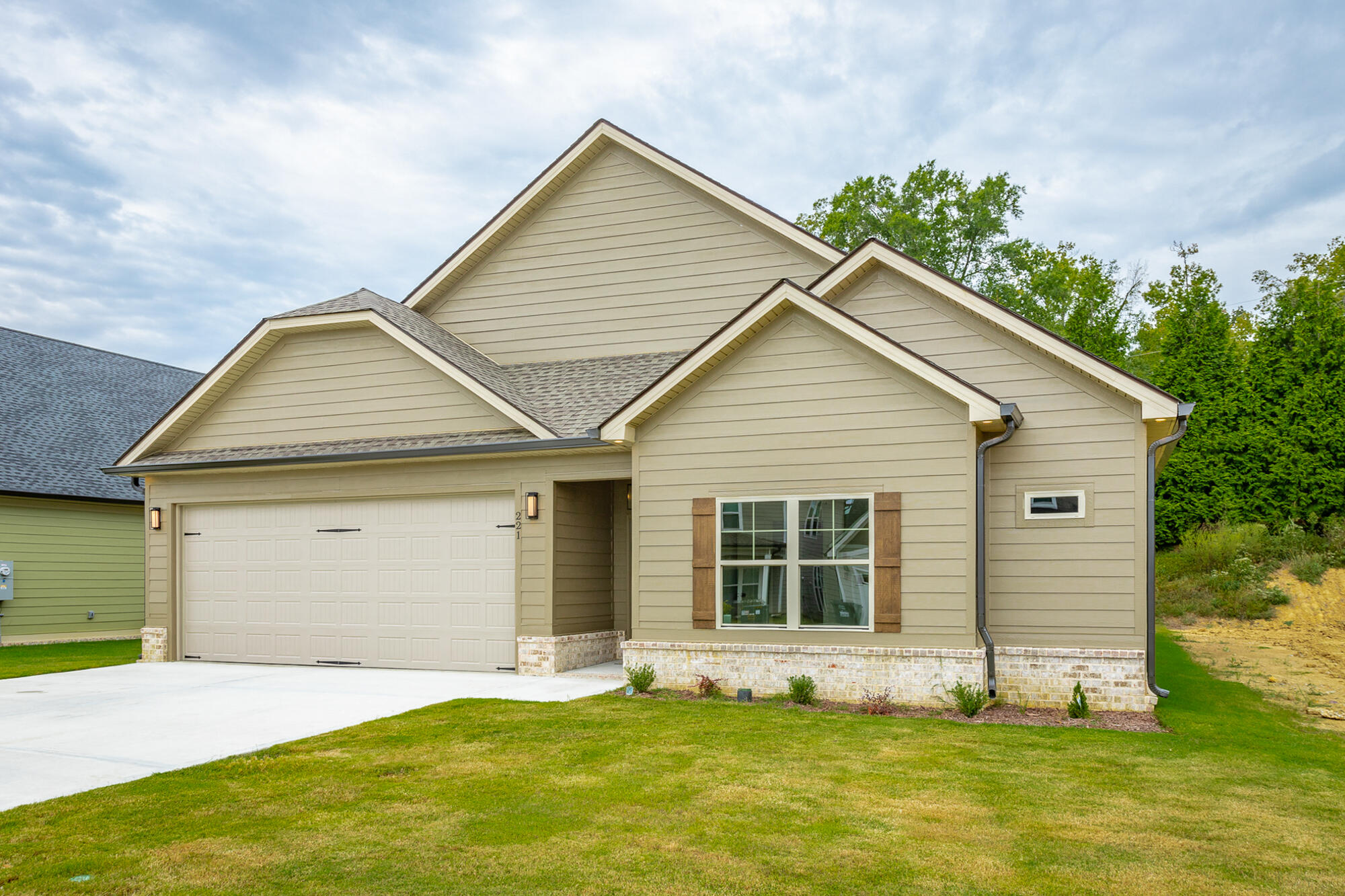 221 Willow Grove Court