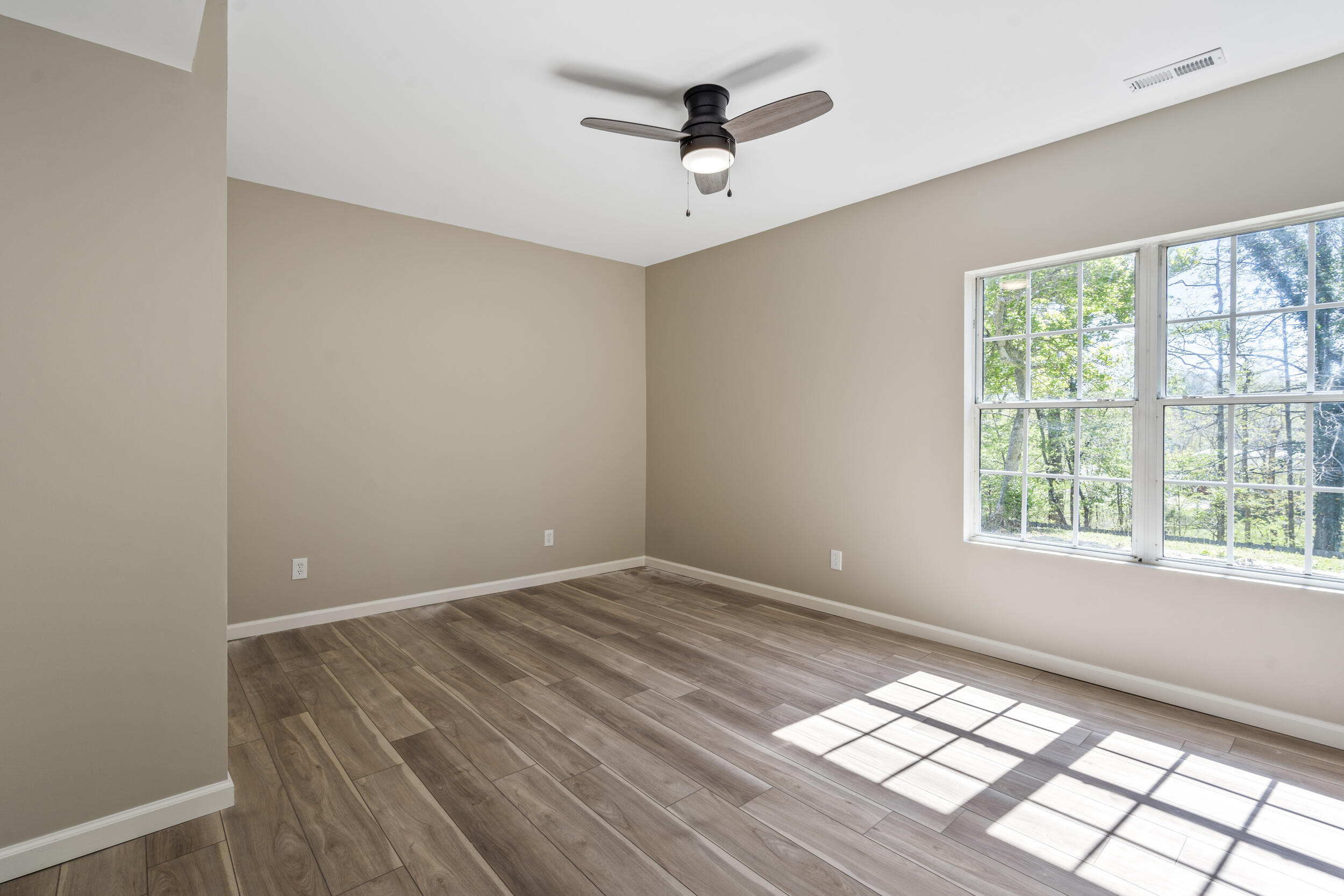 13324 Emerald Creek Circle