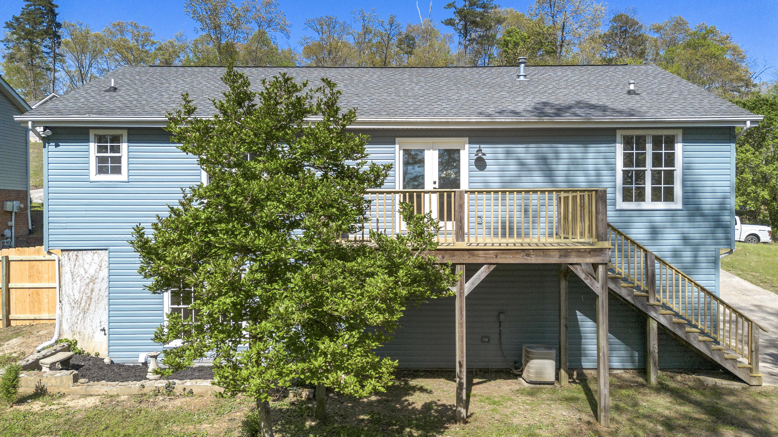 13324 Emerald Creek Circle