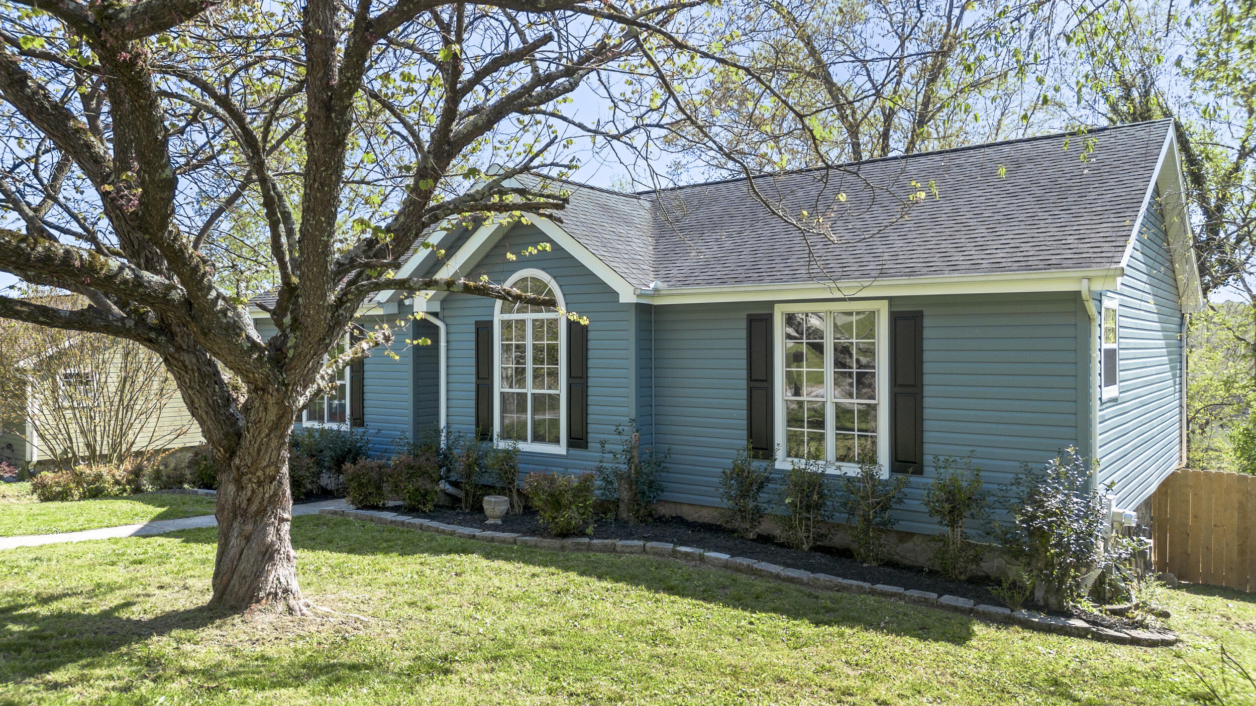 13324 Emerald Creek Circle