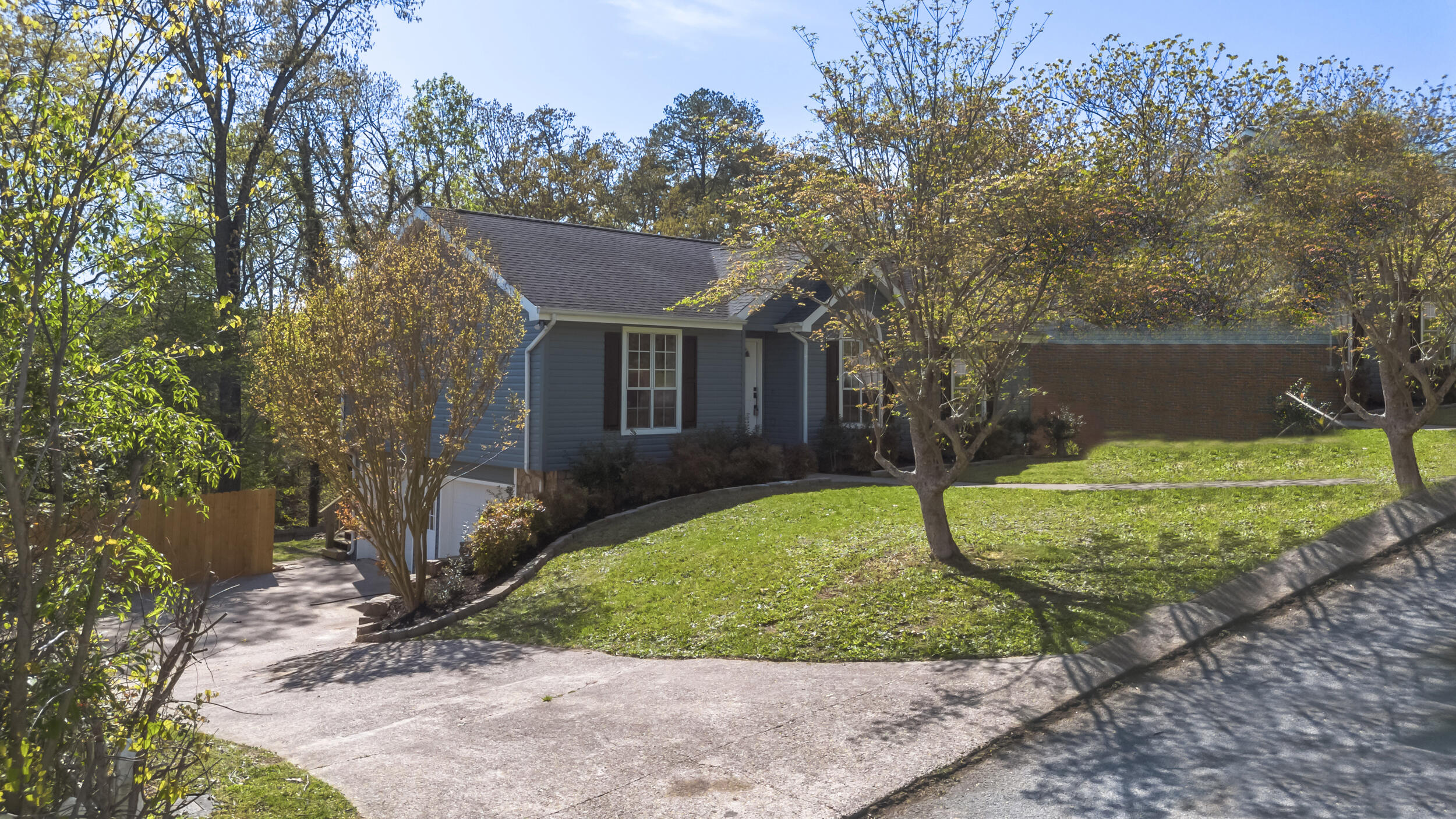 13324 Emerald Creek Circle