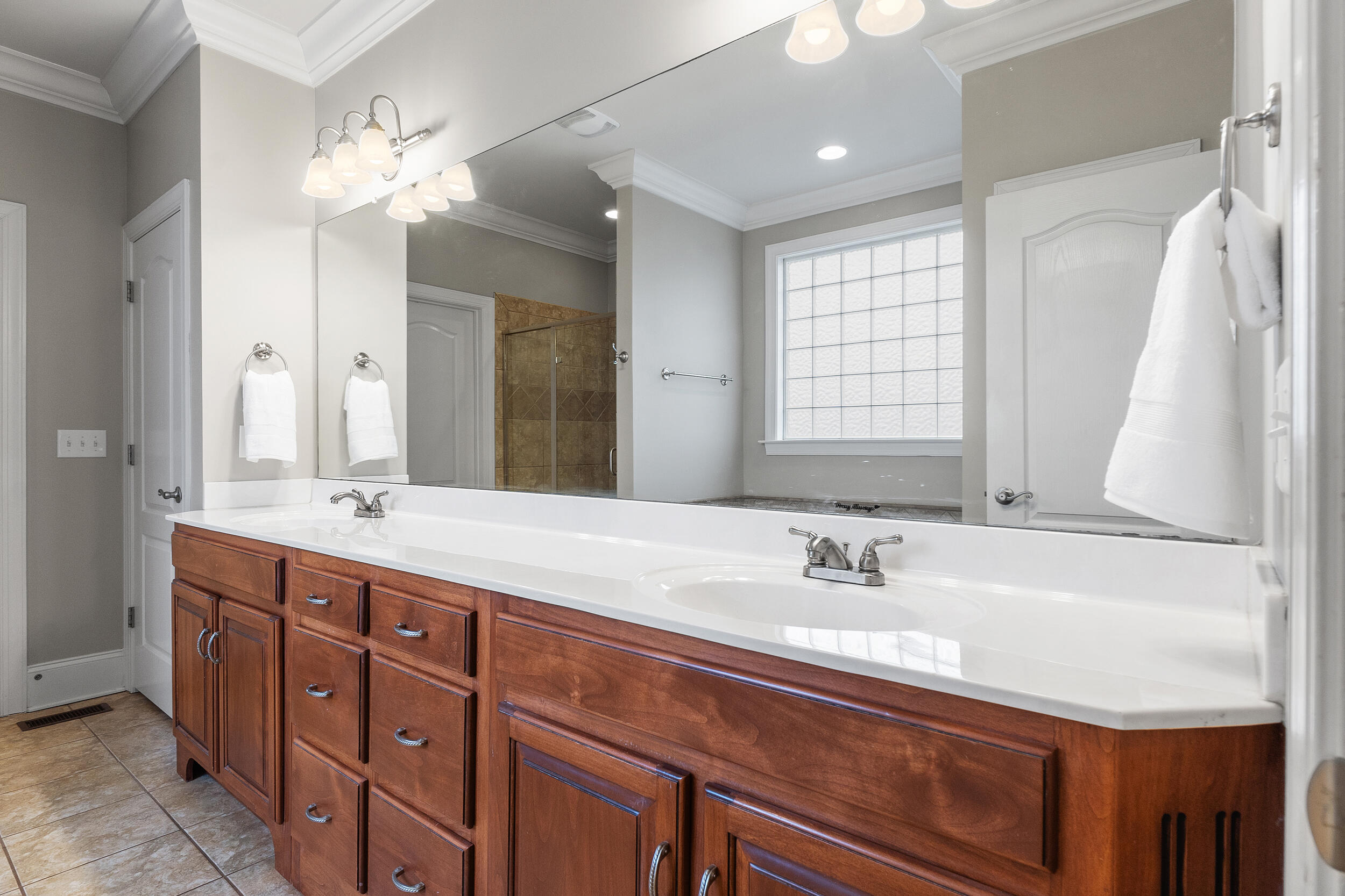 11182 Captains Cove Drive