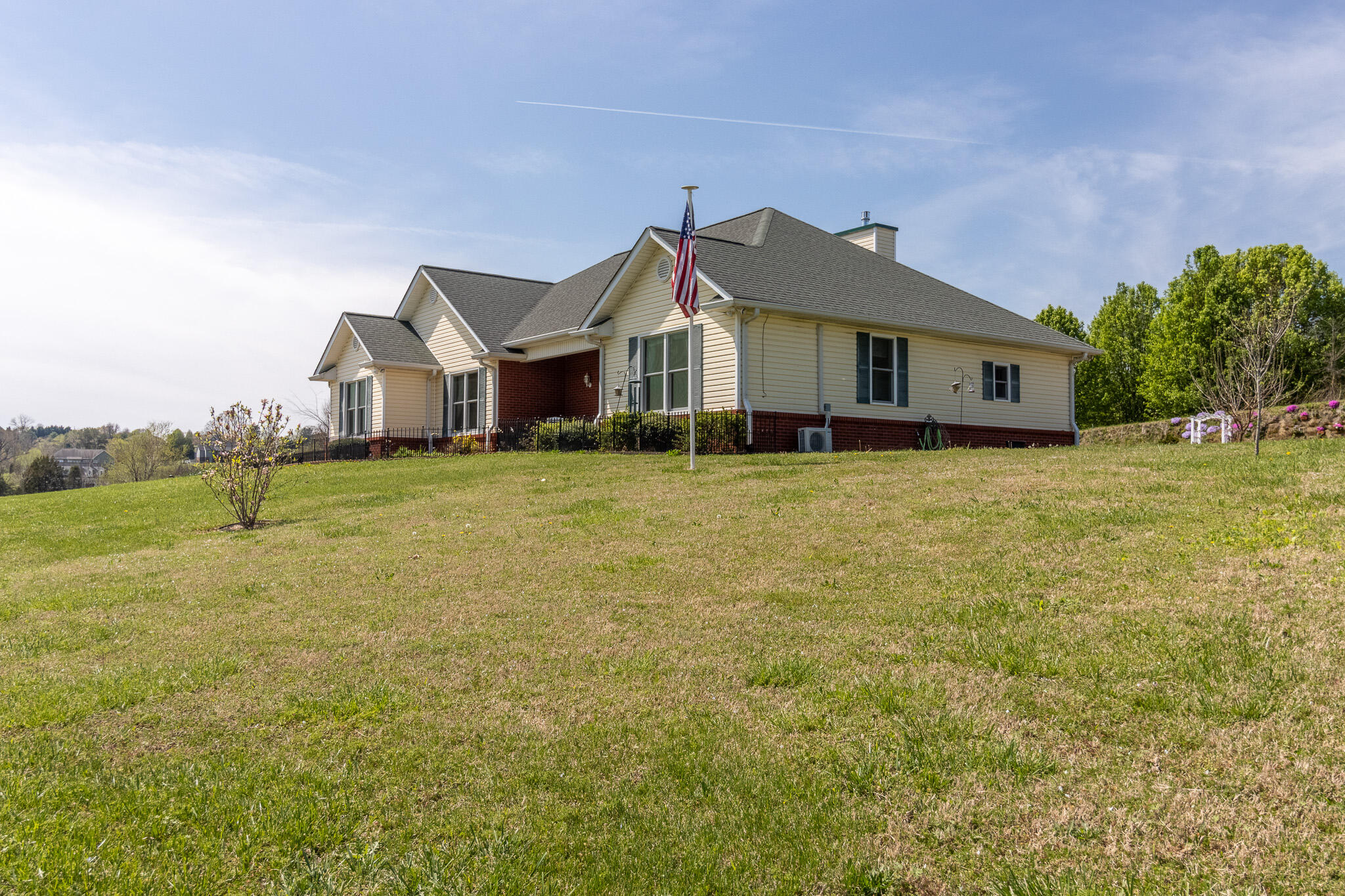 256 Rivers Edge Road