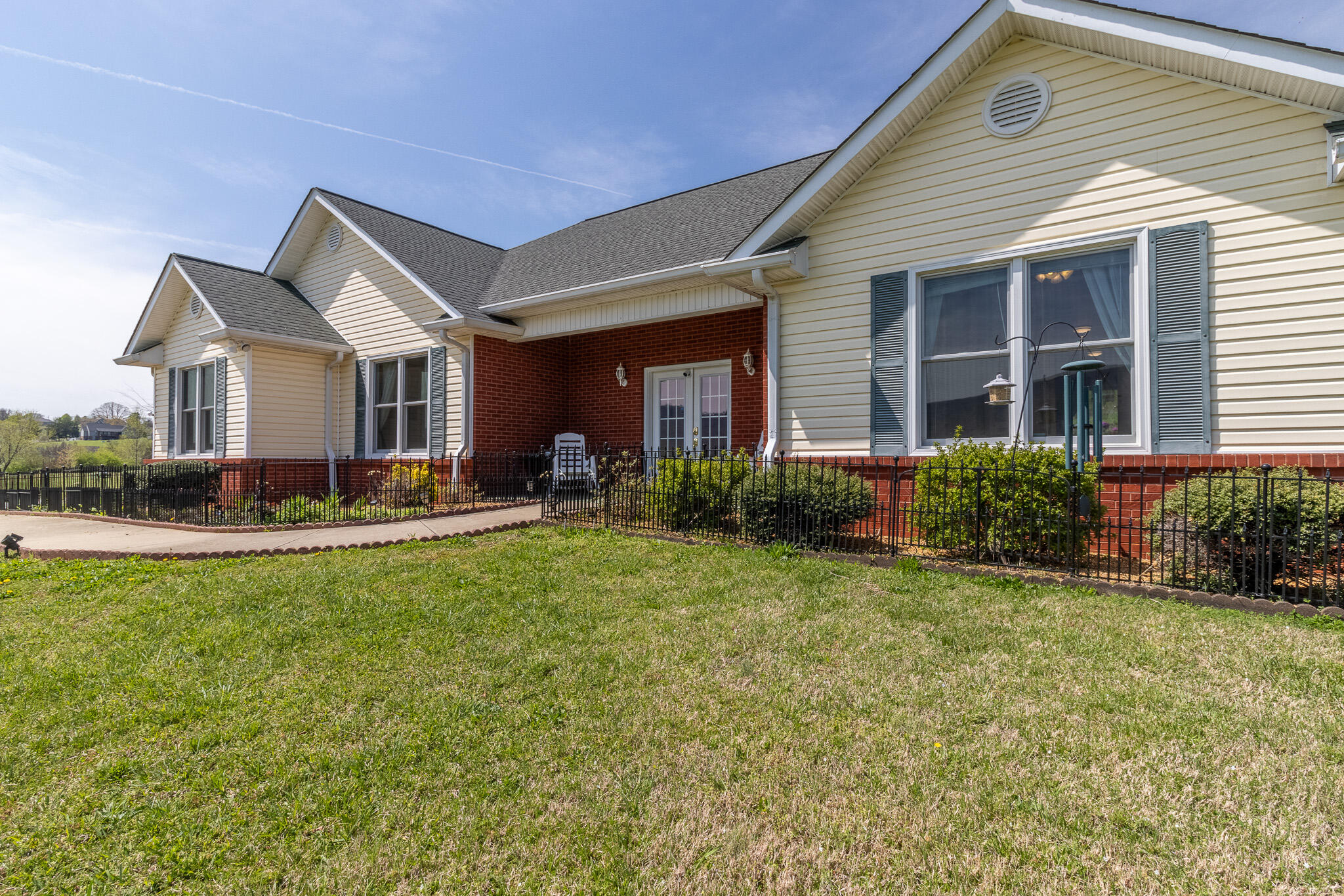 256 Rivers Edge Road