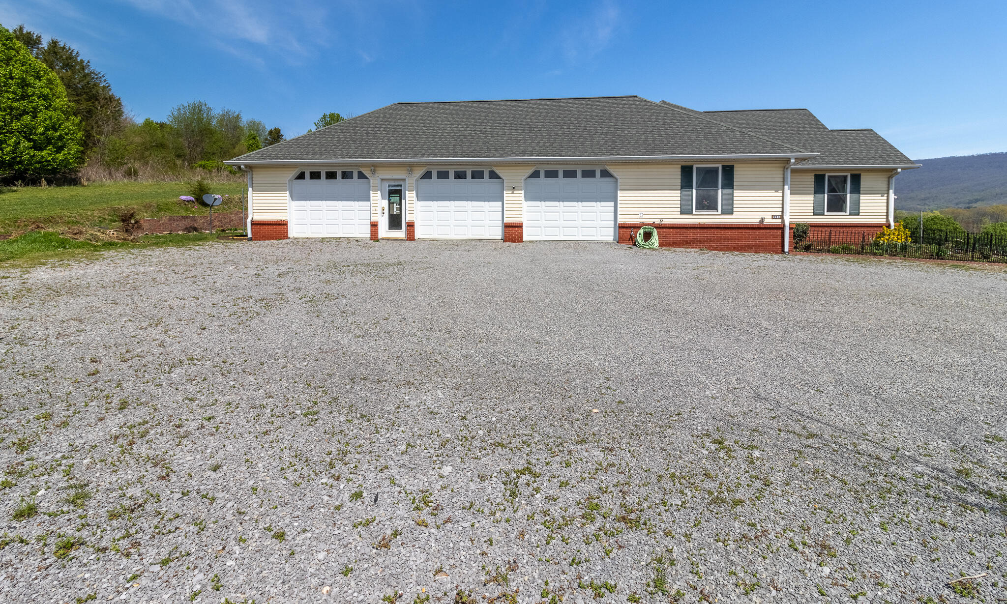 256 Rivers Edge Road