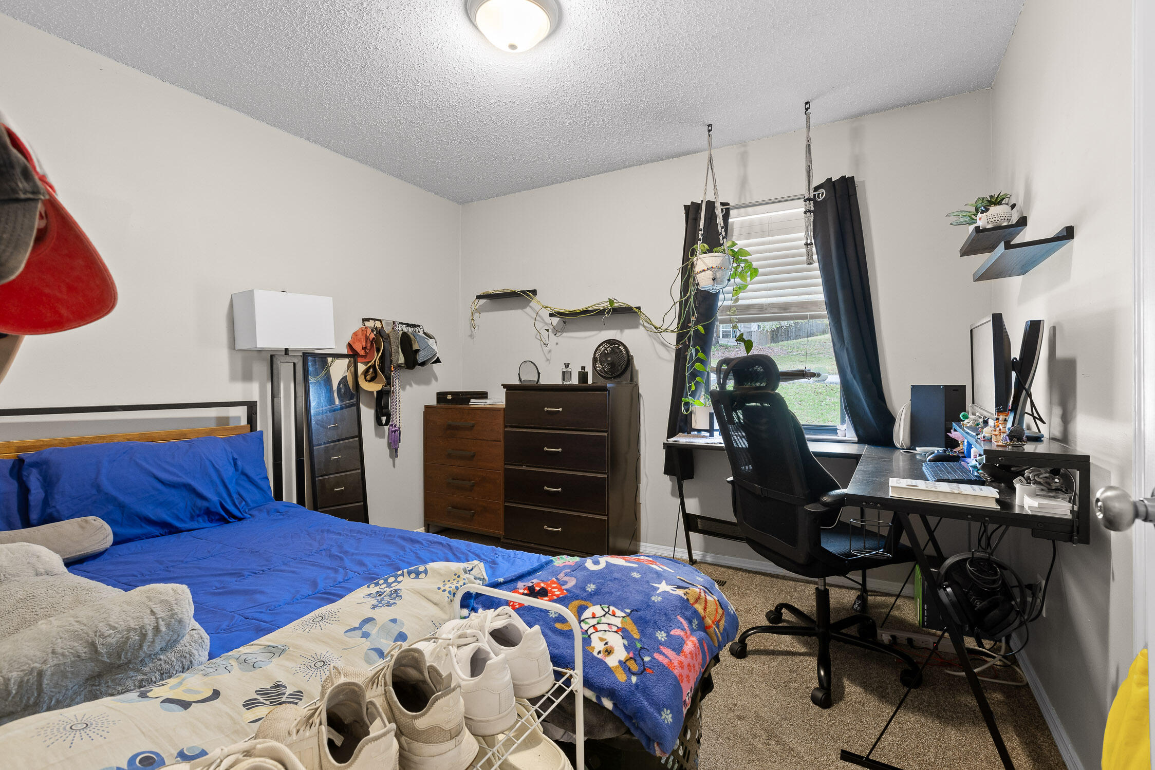 7123 Cane Hollow Road