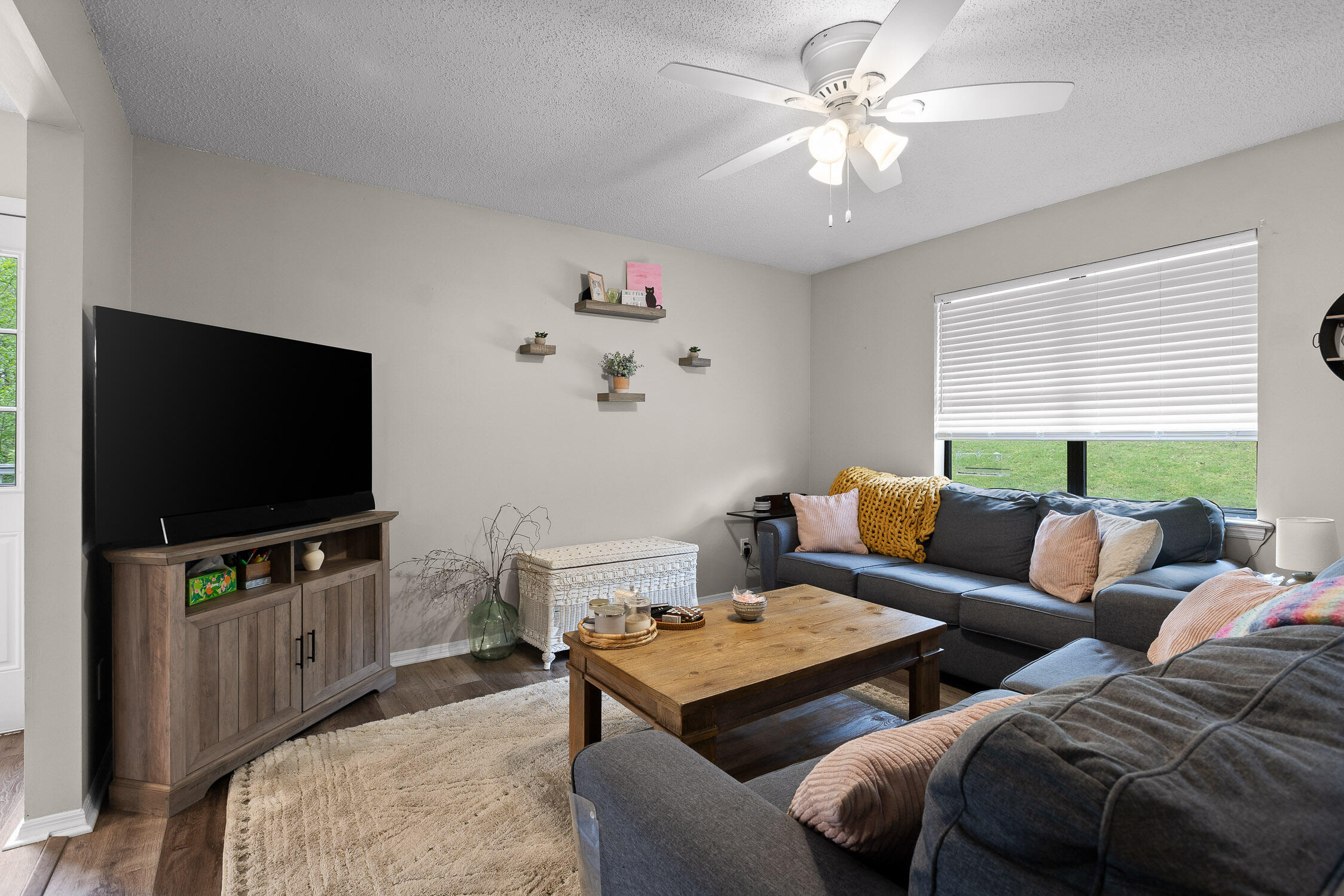 7123 Cane Hollow Road