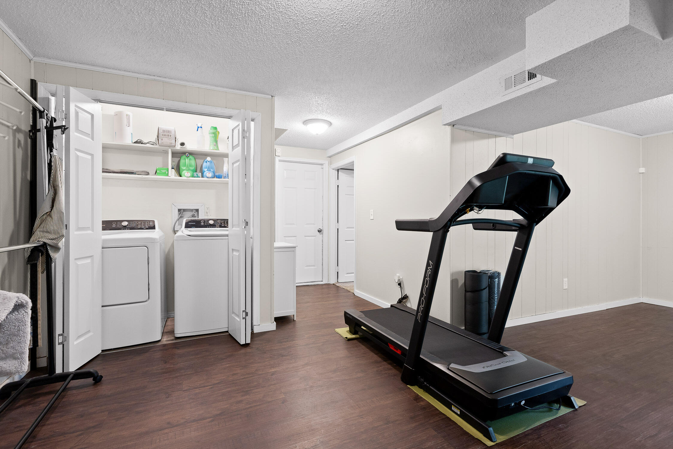 7123 Cane Hollow Road