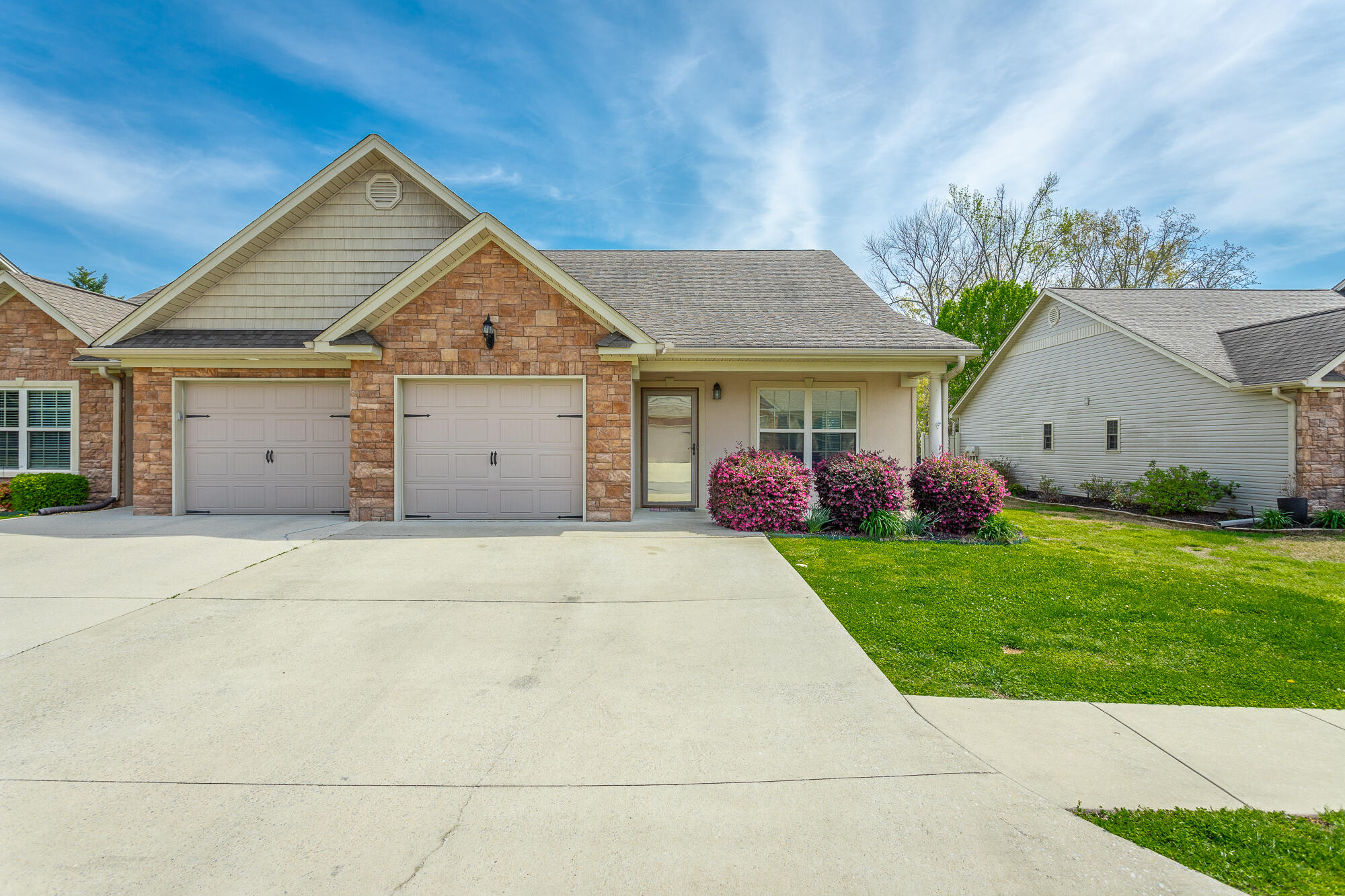 11 Sunset Cove Drive