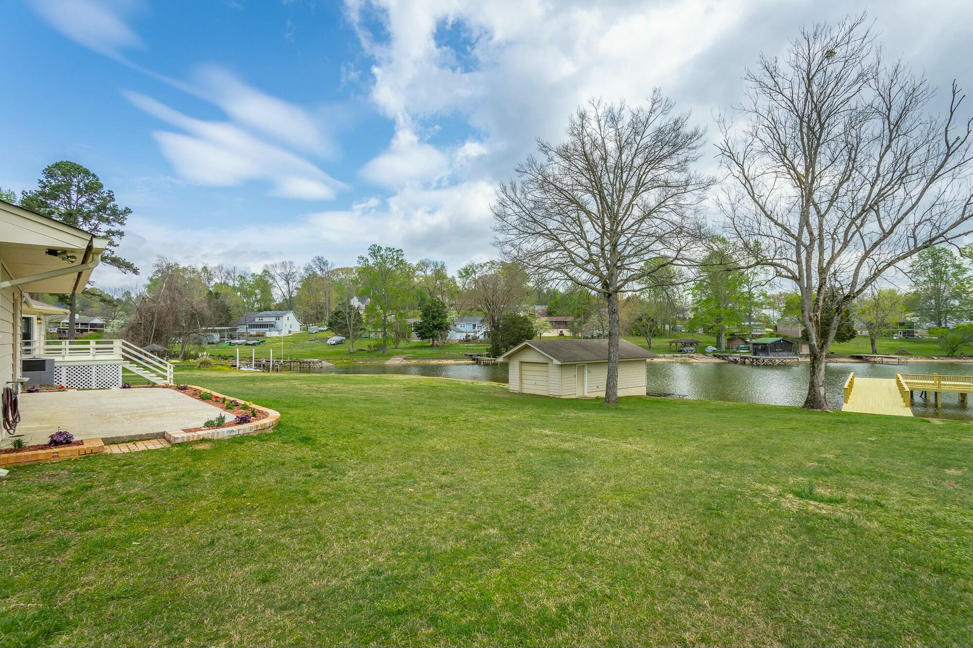 2041 Linwood Circle