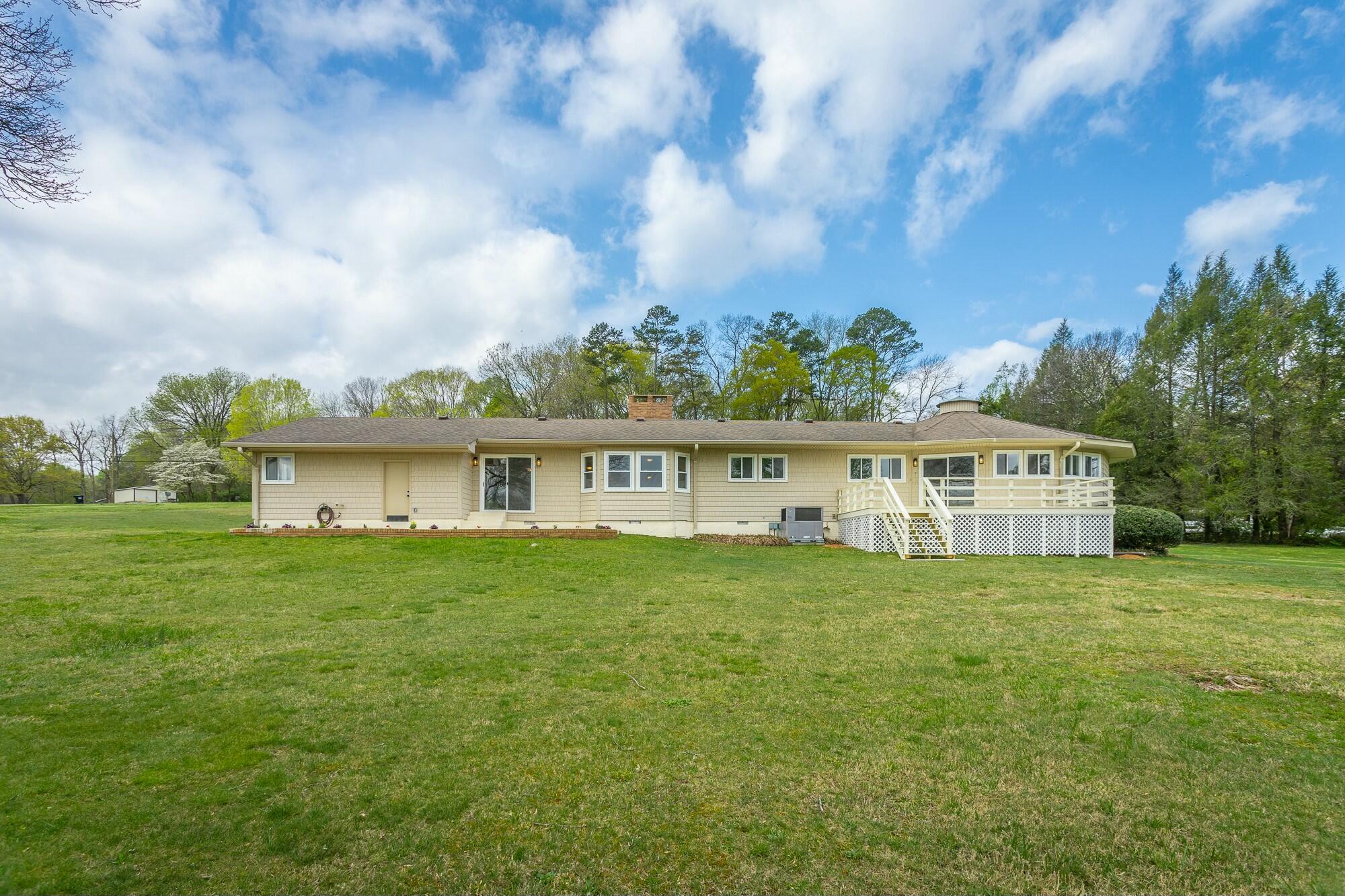 2041 Linwood Circle