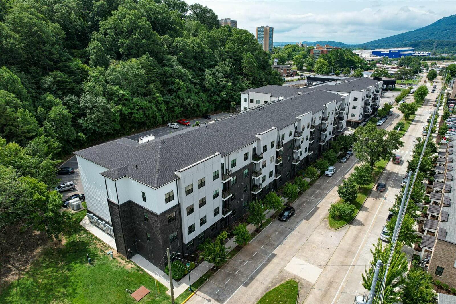 782 Riverfront Parkway, 112