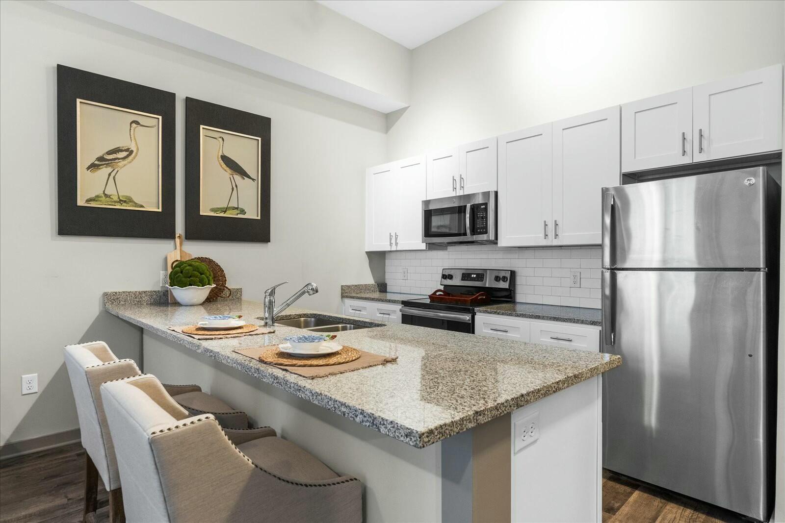 782 Riverfront Parkway, 112