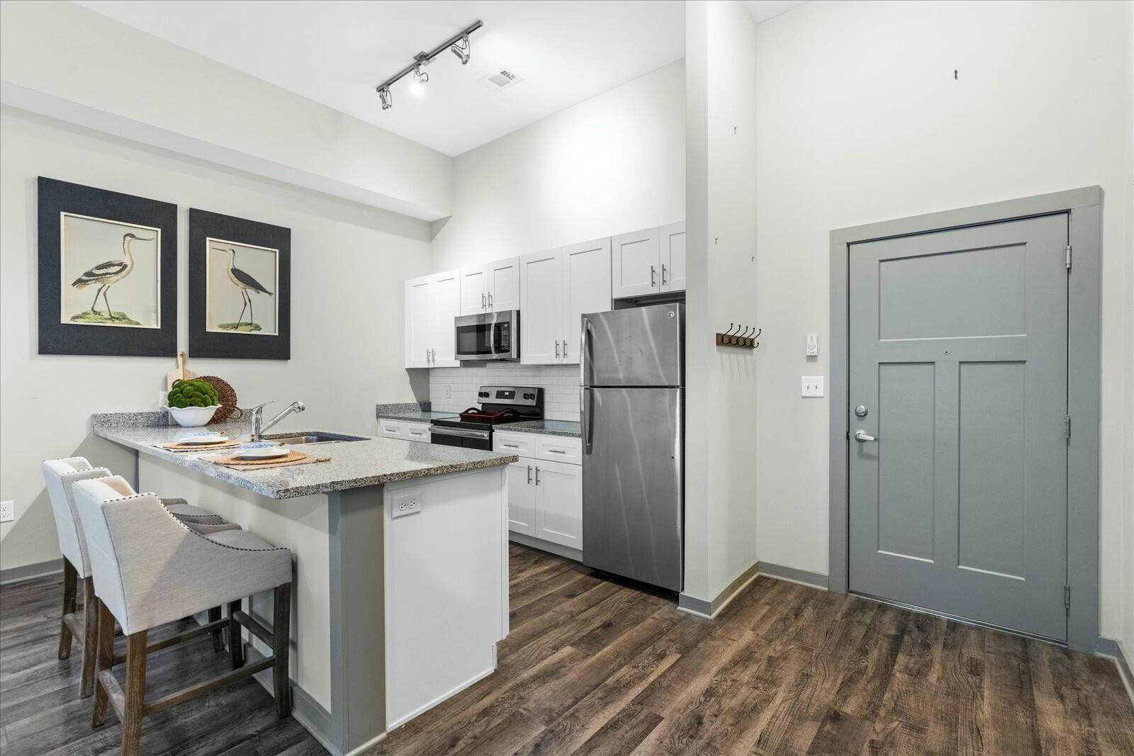 782 Riverfront Parkway, 112